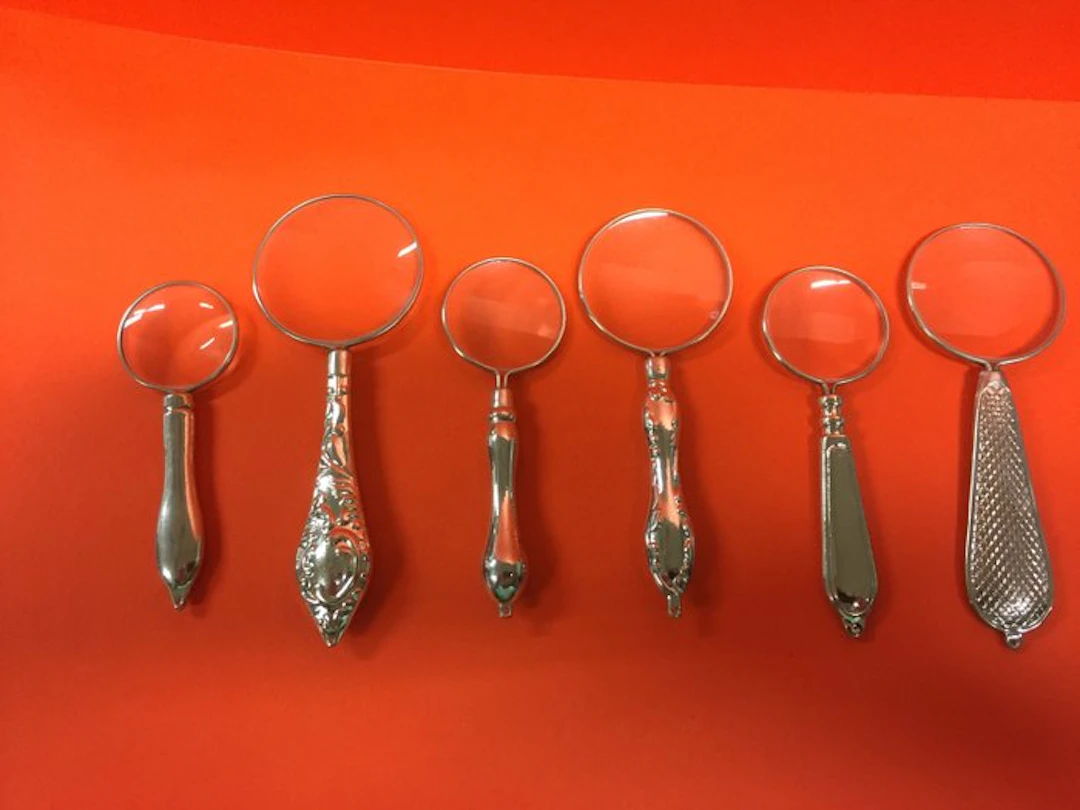 Magnifying glass - 1950-1960