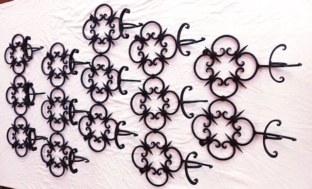 Set of coat hooks (5) - Wrought iron - Hand-forged