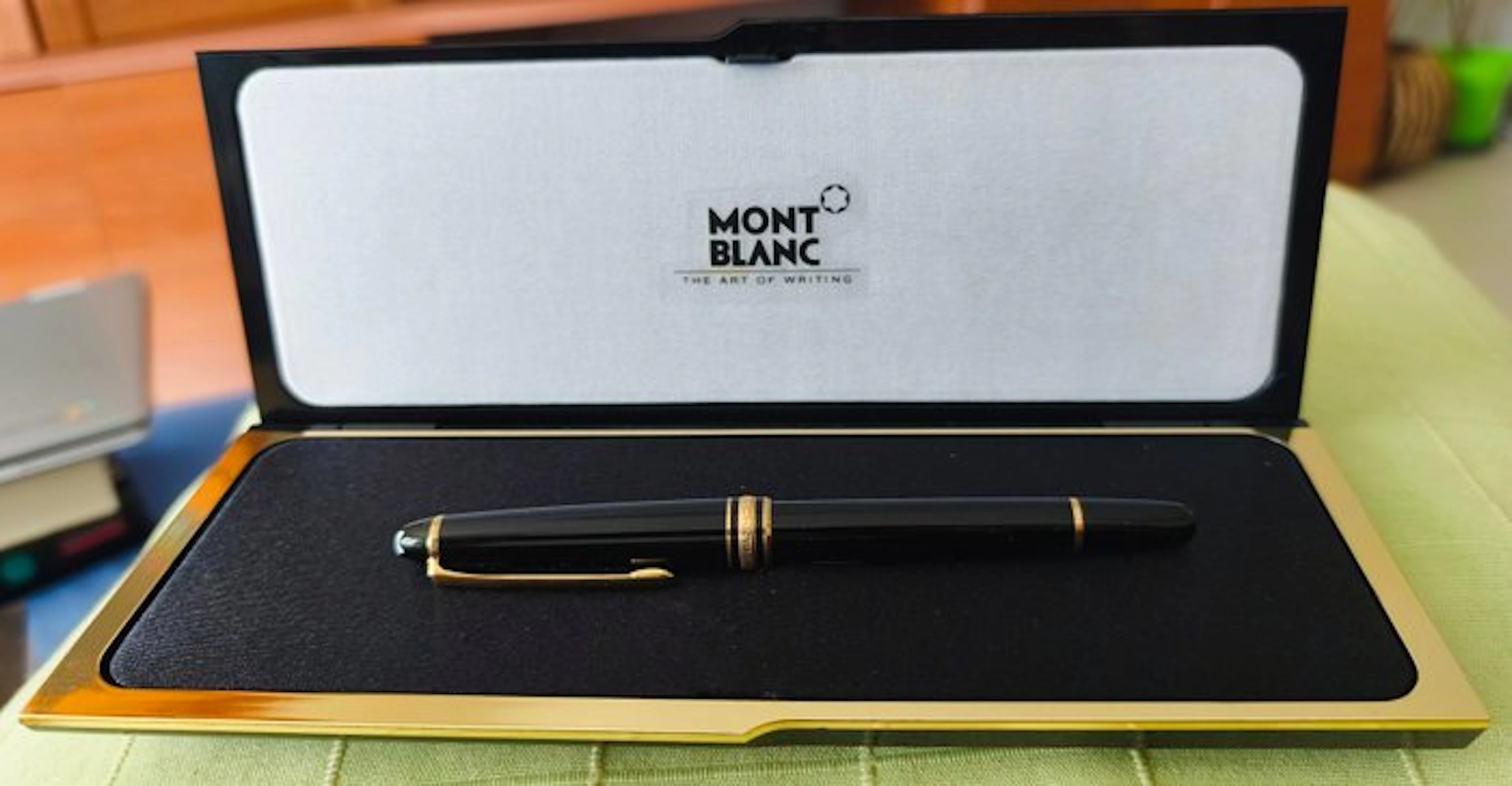 Montblanc - Fountain pen