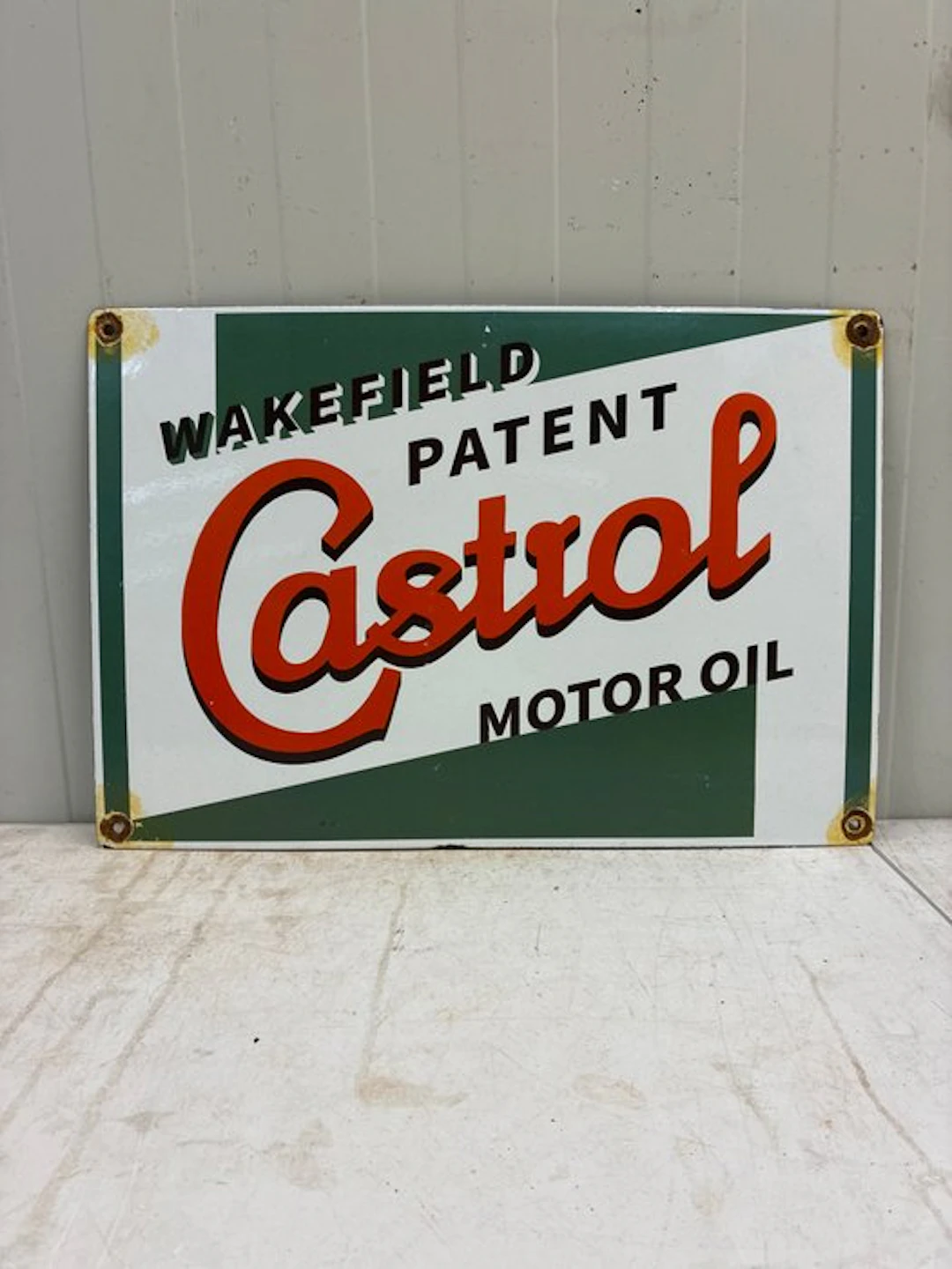 Castrol Motor Oil – Wakefield Patent – Emaille...