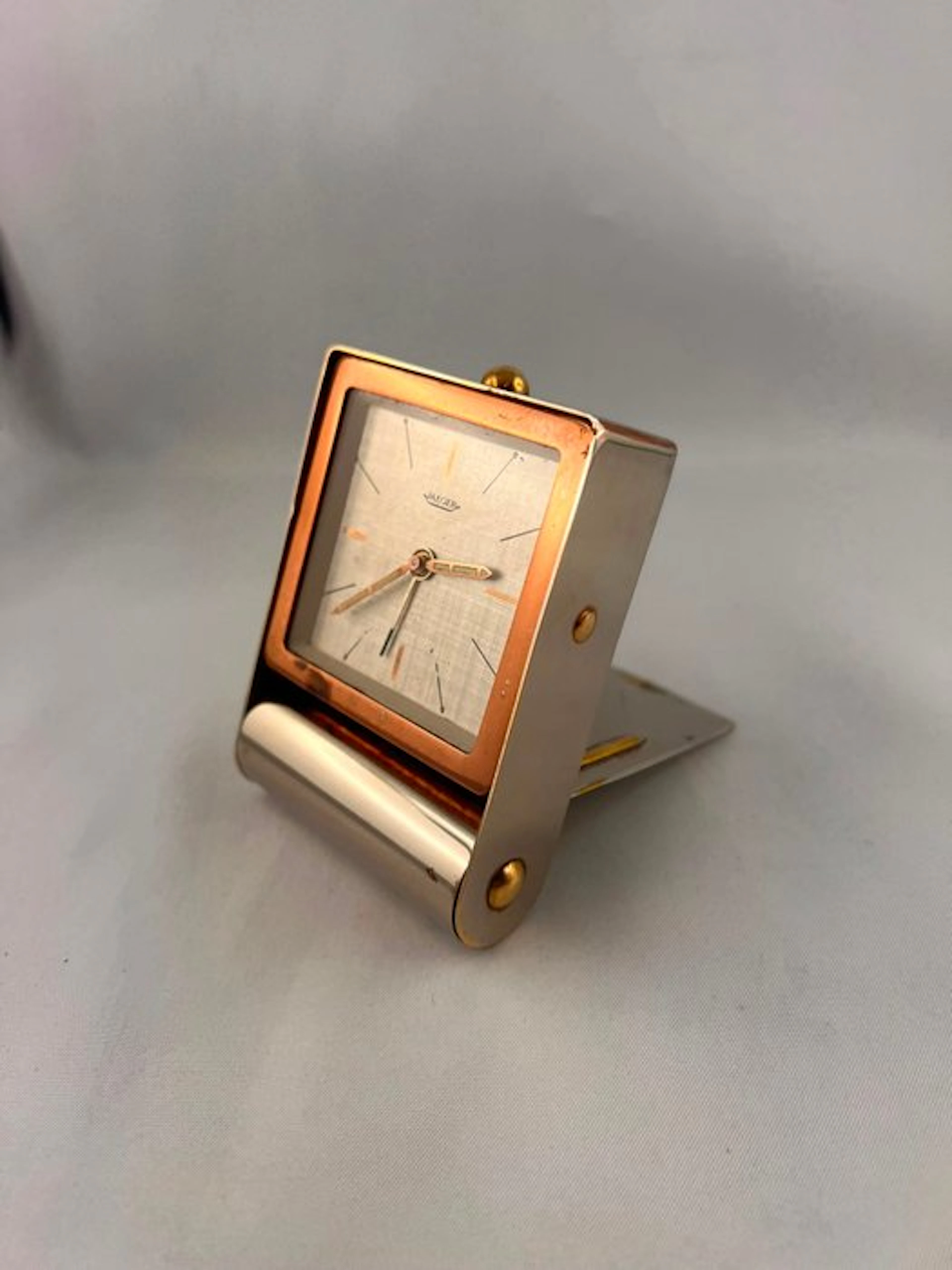 Table/desk clock - Jaeger-LeCoultre - Brass - 1950-1960