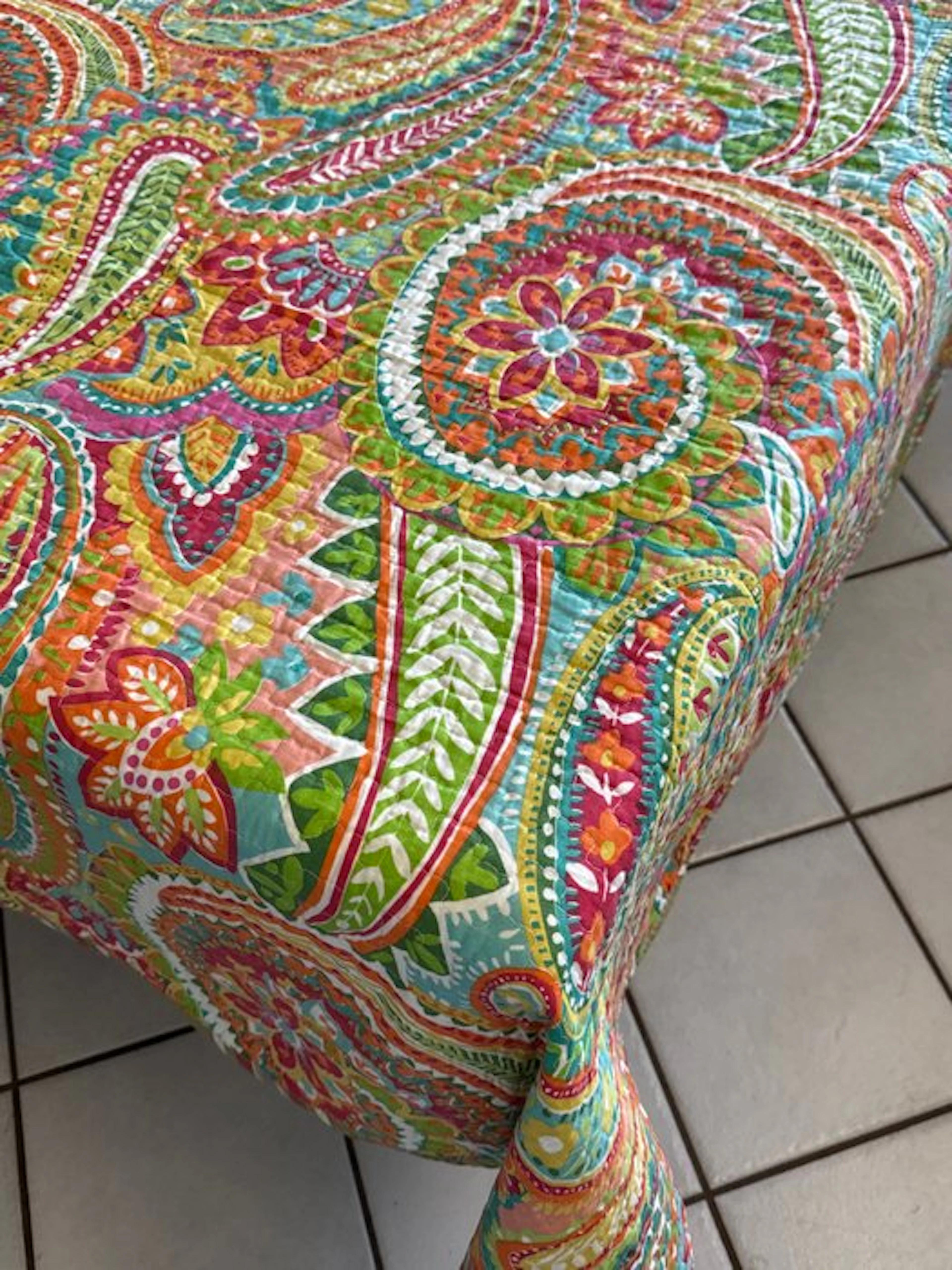 San Leucio top quality - exclusive paisley quilted...