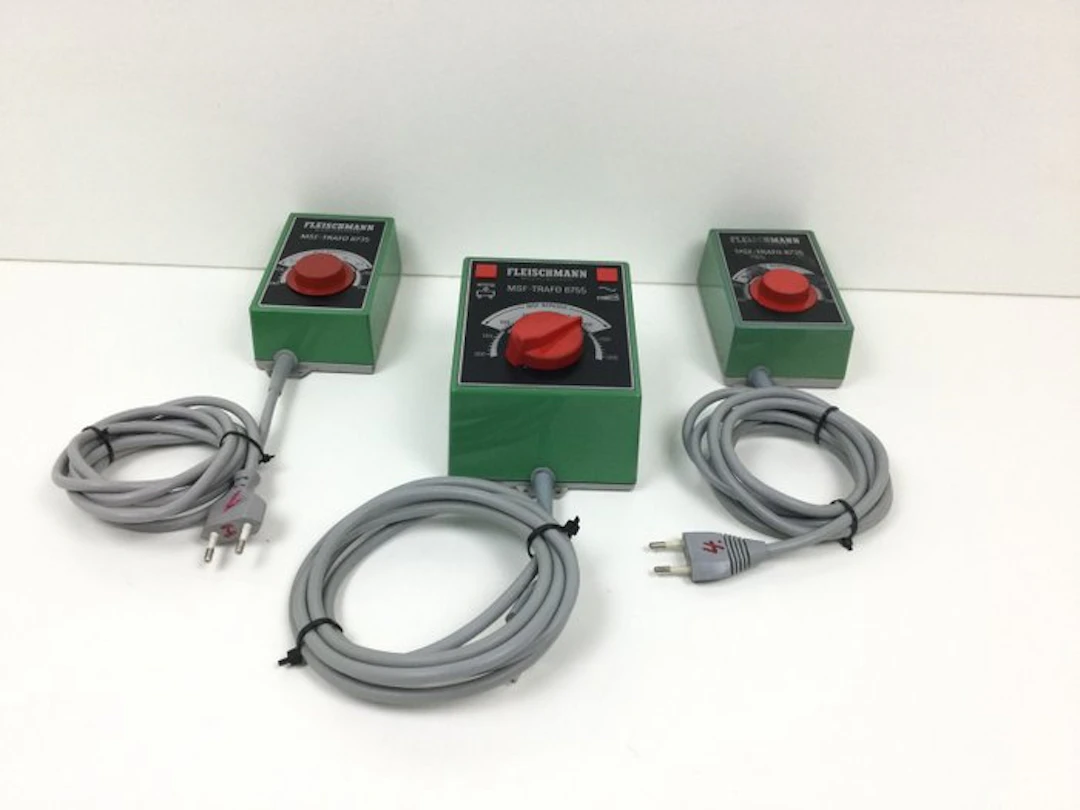 Fleischmann H0, N - 6755/6735 - Transformer (3) - Three "MFS" transformers