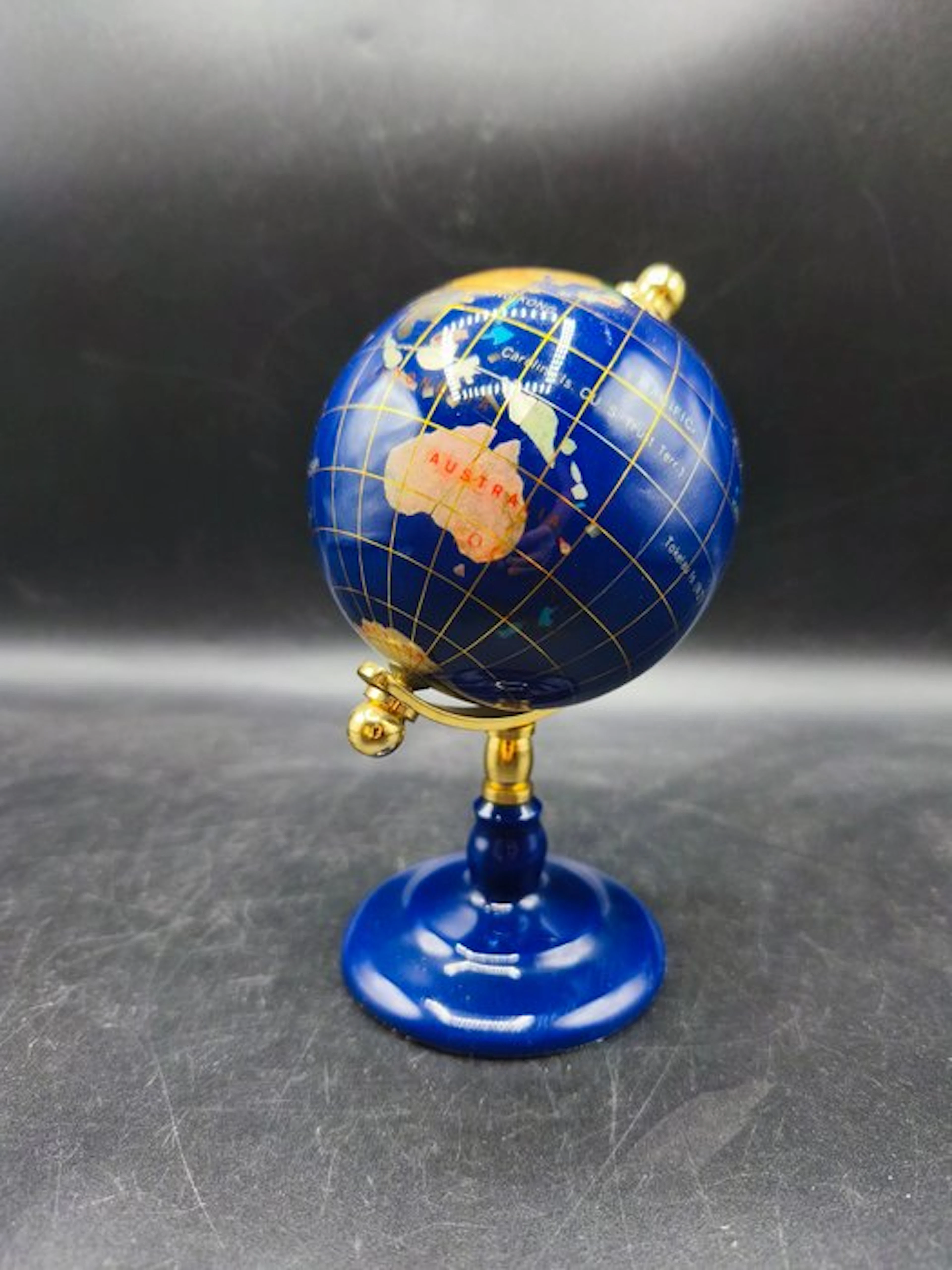 Terrestrial table globe - Hard stones - 1970-1980