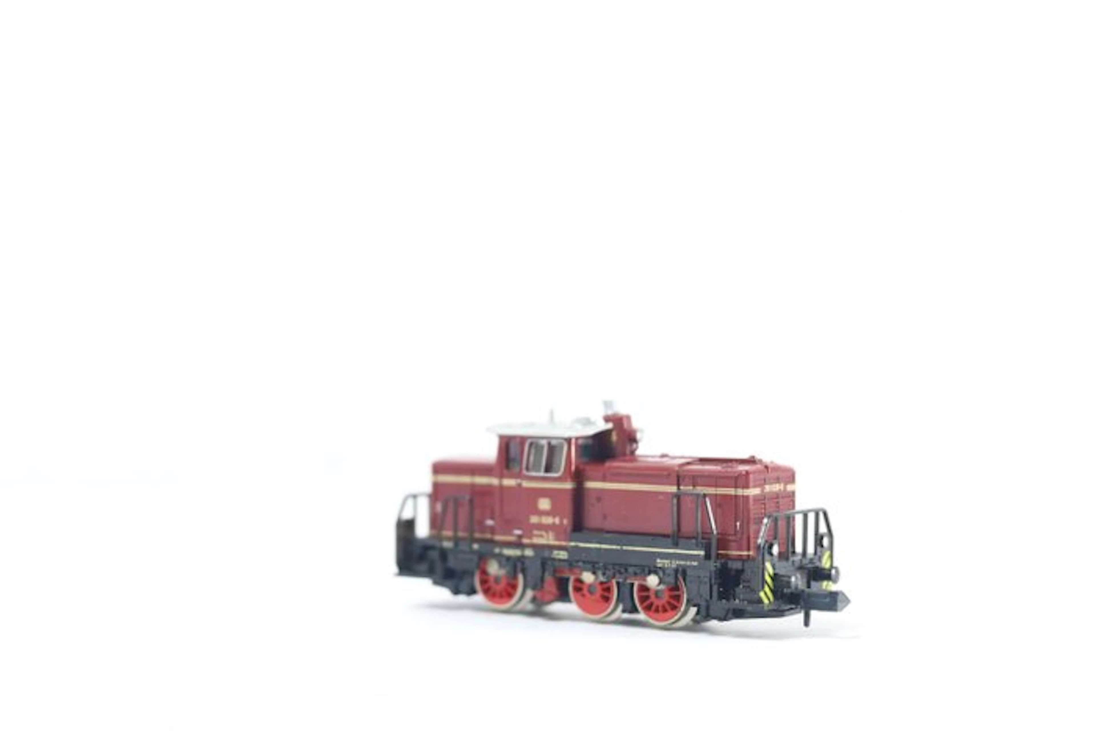 Minitrix N - 2064 - Diesel locomotive (1) - BR 261 - DB