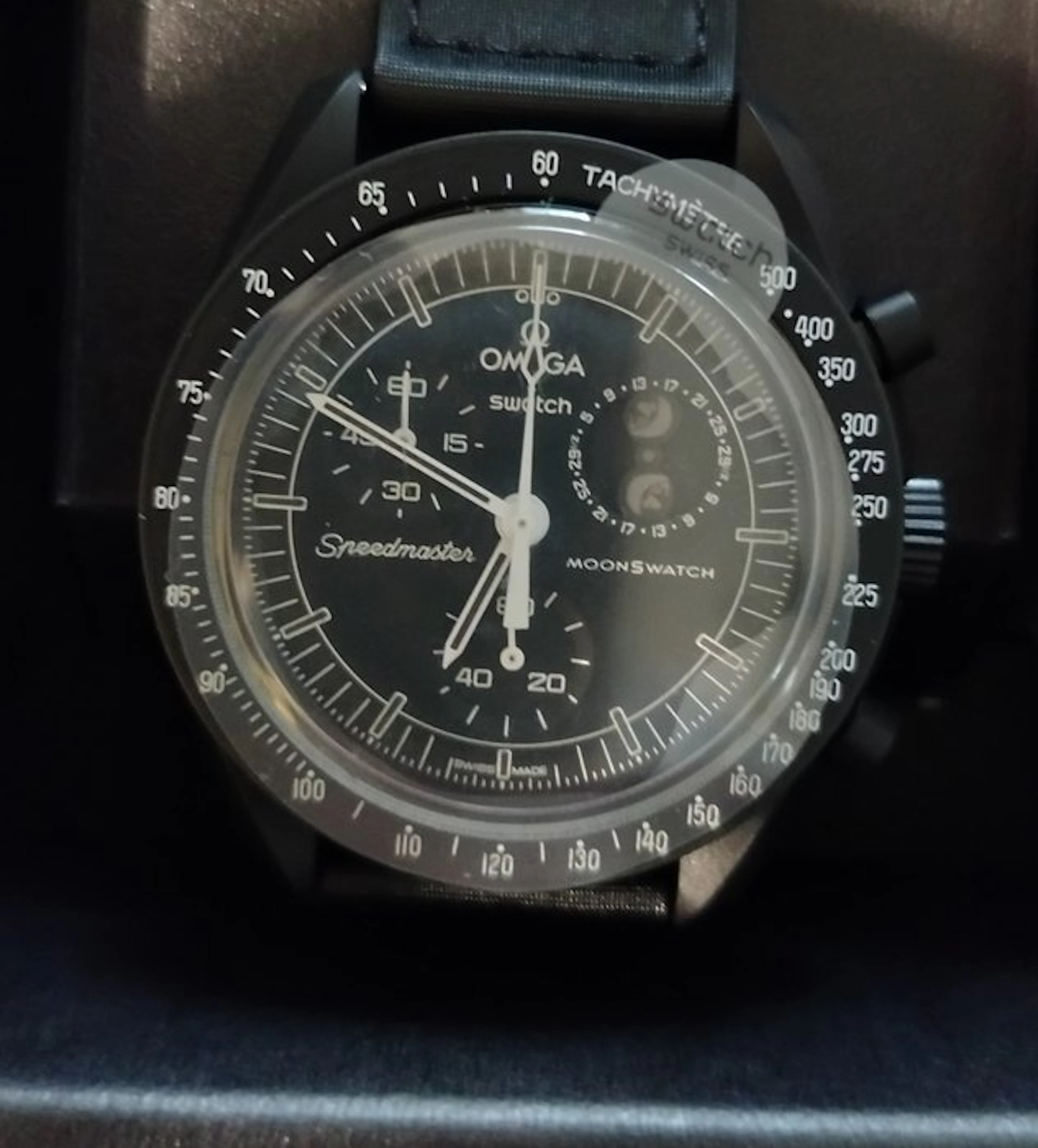 Omega x Swatch - MoonSwatch "Mission to the Moonphase"...