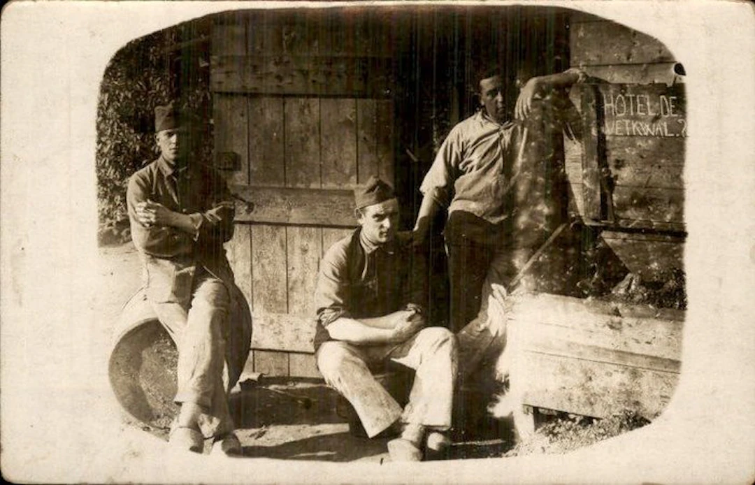 The man - Postcard (143) - 1900-1999