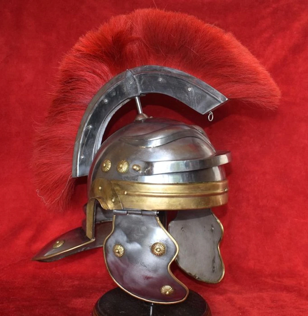 Military helmet - Roman centurion helmet 'imperial Gaulish' crest beige - 1st c