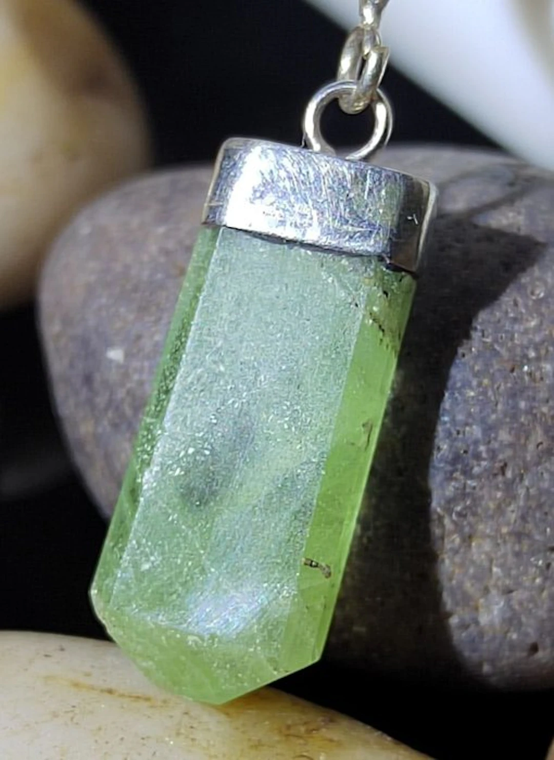 Peridot Peridot Pendant - High Quality - 11.35 Cts- 2.26 g