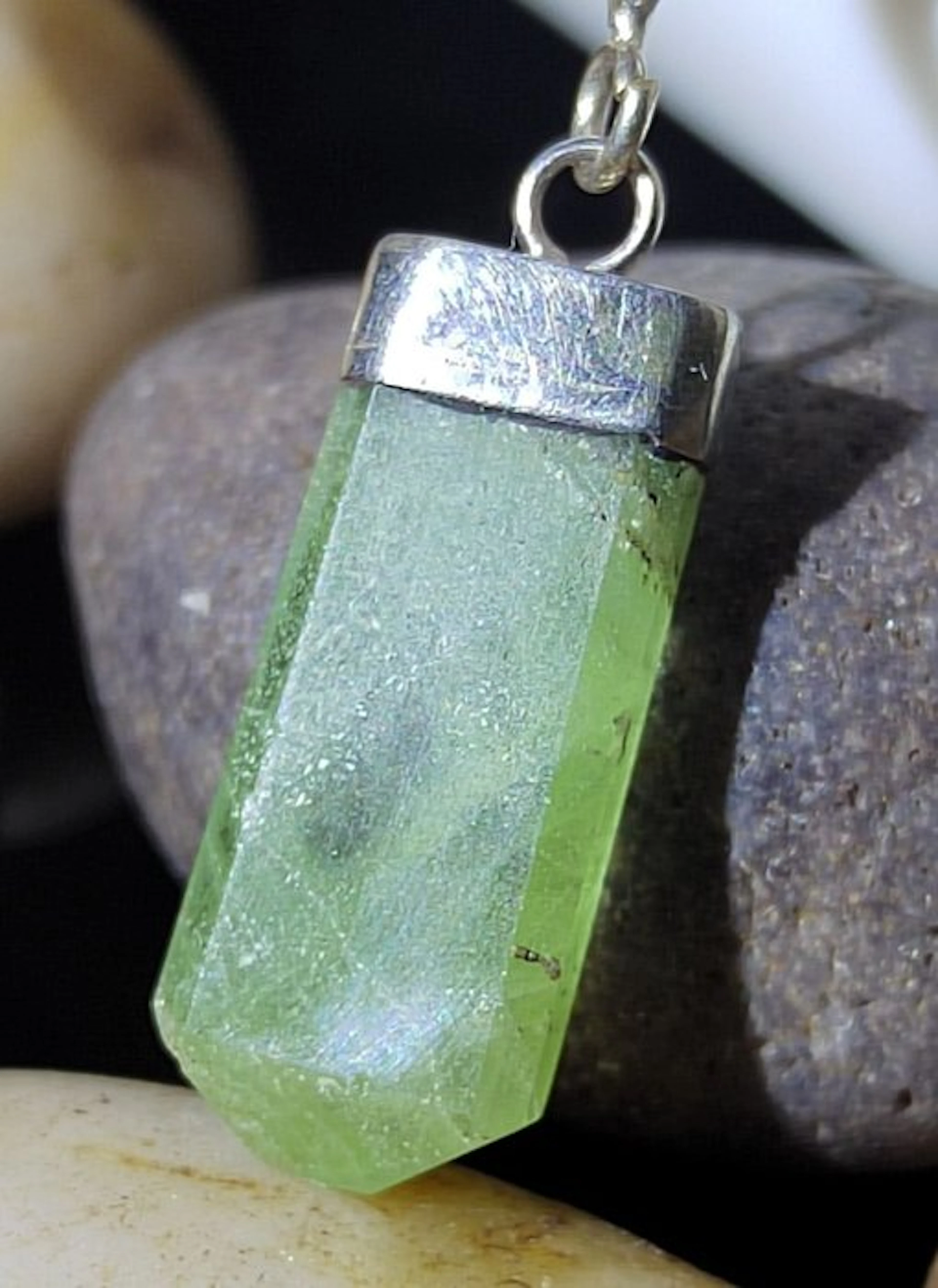 Peridot Peridot Pendant - High Quality - 11.35 Cts- 2.26 g