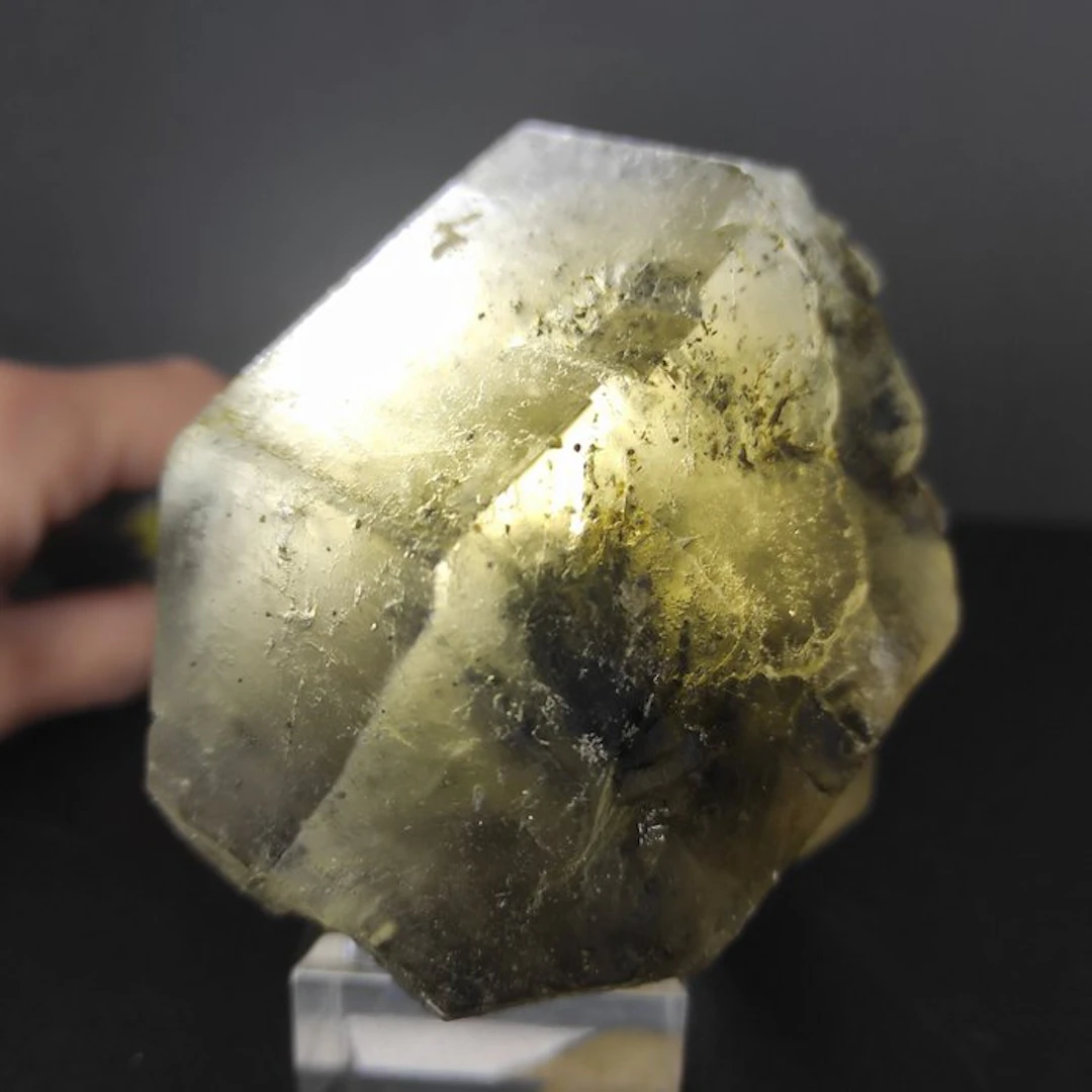 Hanksite Crystal - Height: 10 cm - Width: 9 cm- 530 g - (1)