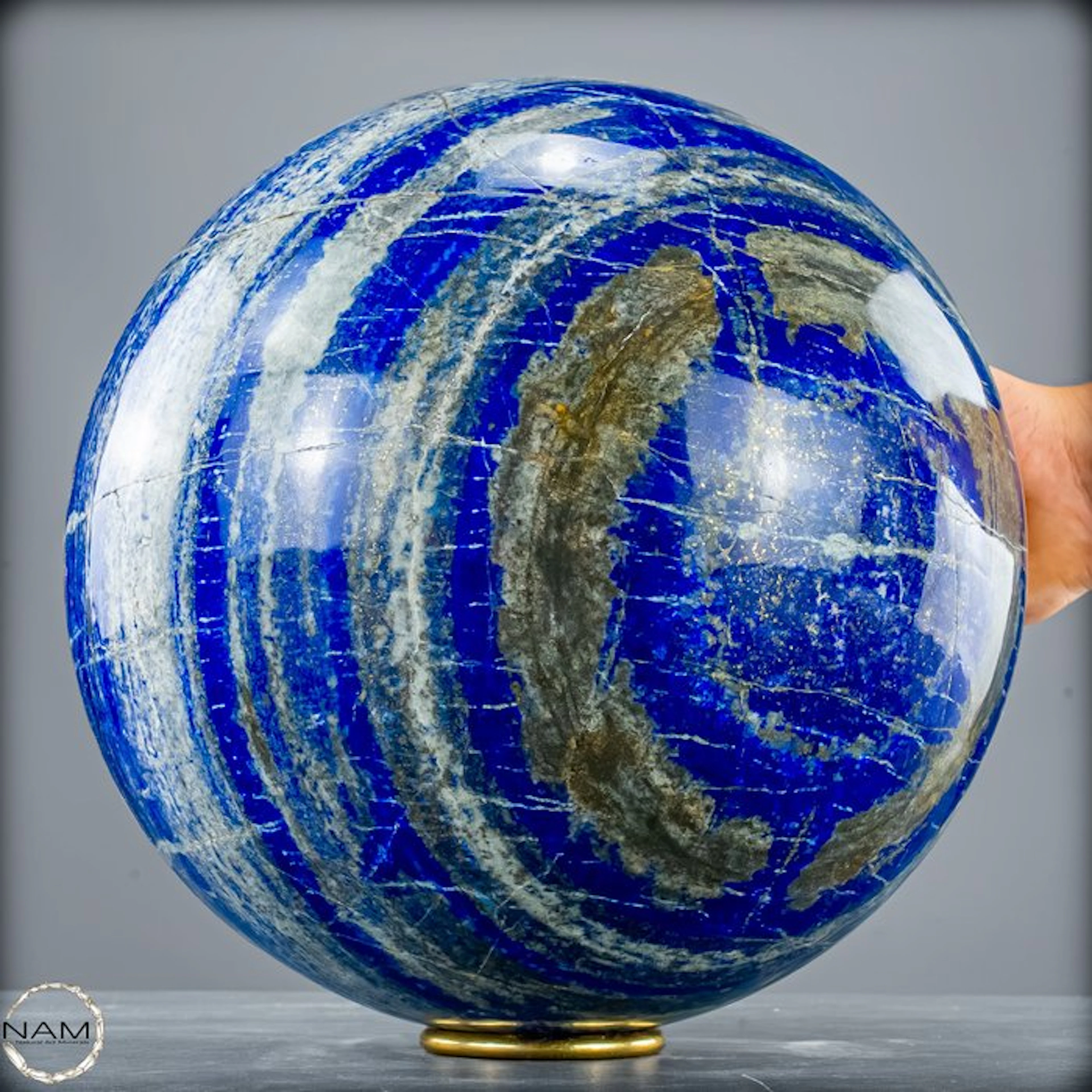 Lapis Lazuli Kugel – Timeless Elegance in deep royal blue- 24919.17 g
