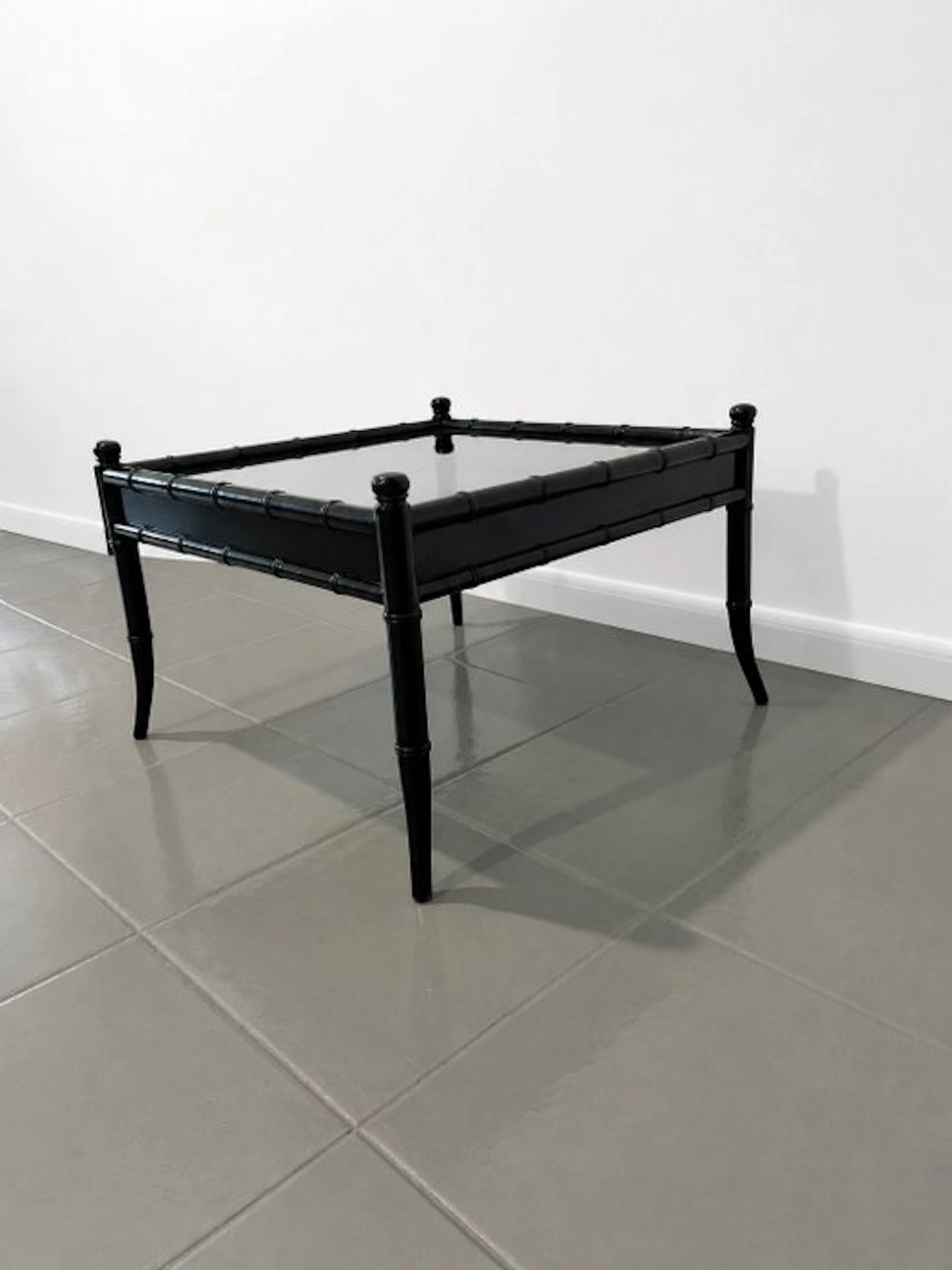 Coffee table - Wood, Opaline glass - Elegant coffee table