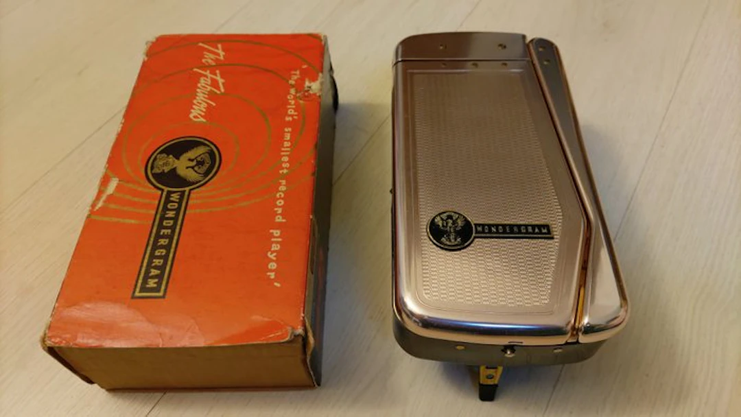 Wondergram - Wondergram portable record player Record player