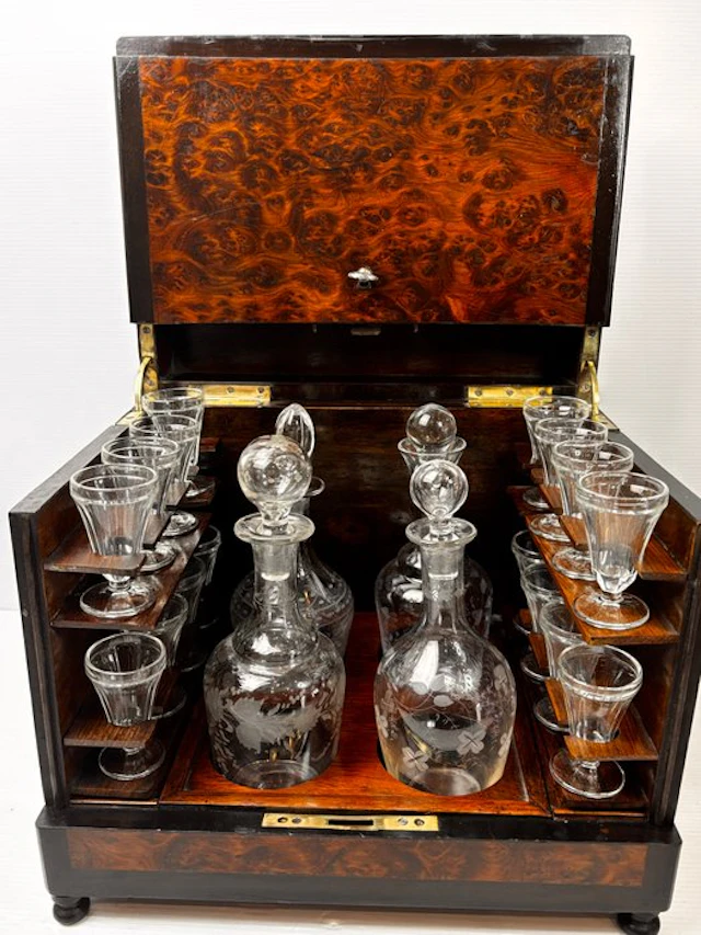 Liquor cabinet - Amboine-Cristal Loupe - liquor cabinet