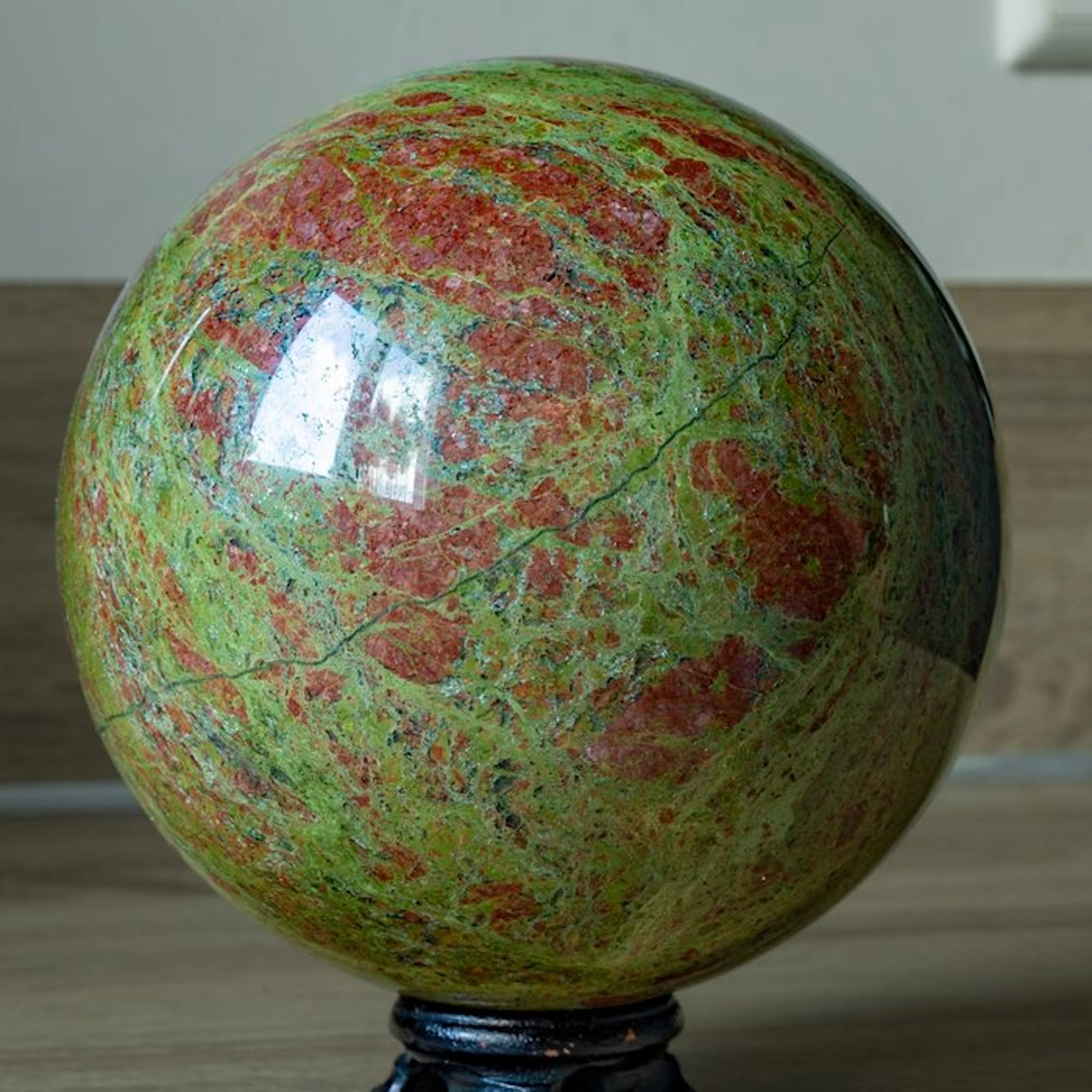 unakiet Fine quality Unakite Sphere - Height: 13.7 cm - Width: 13.7 cm- 4006 g