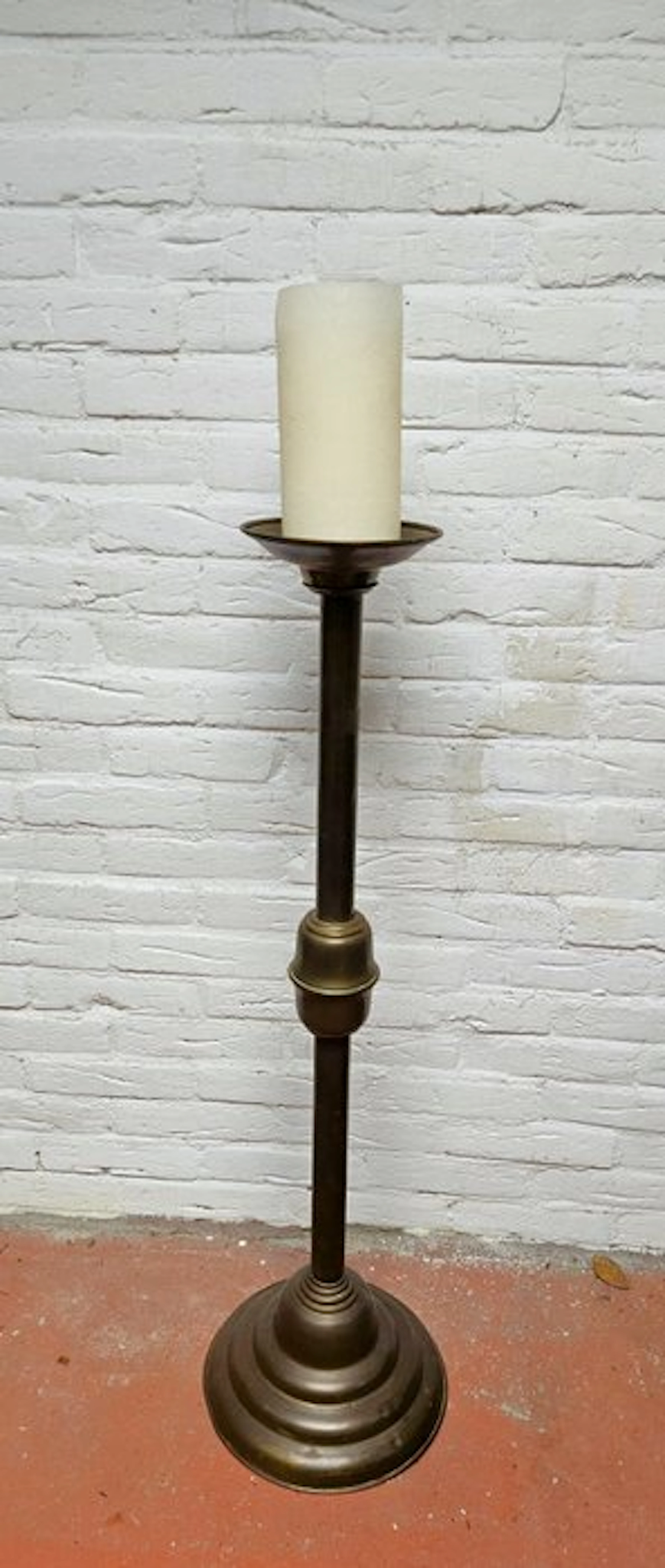 Candleholder - Brass / yellow copper (or Bronze) - Floor candle holder with pen