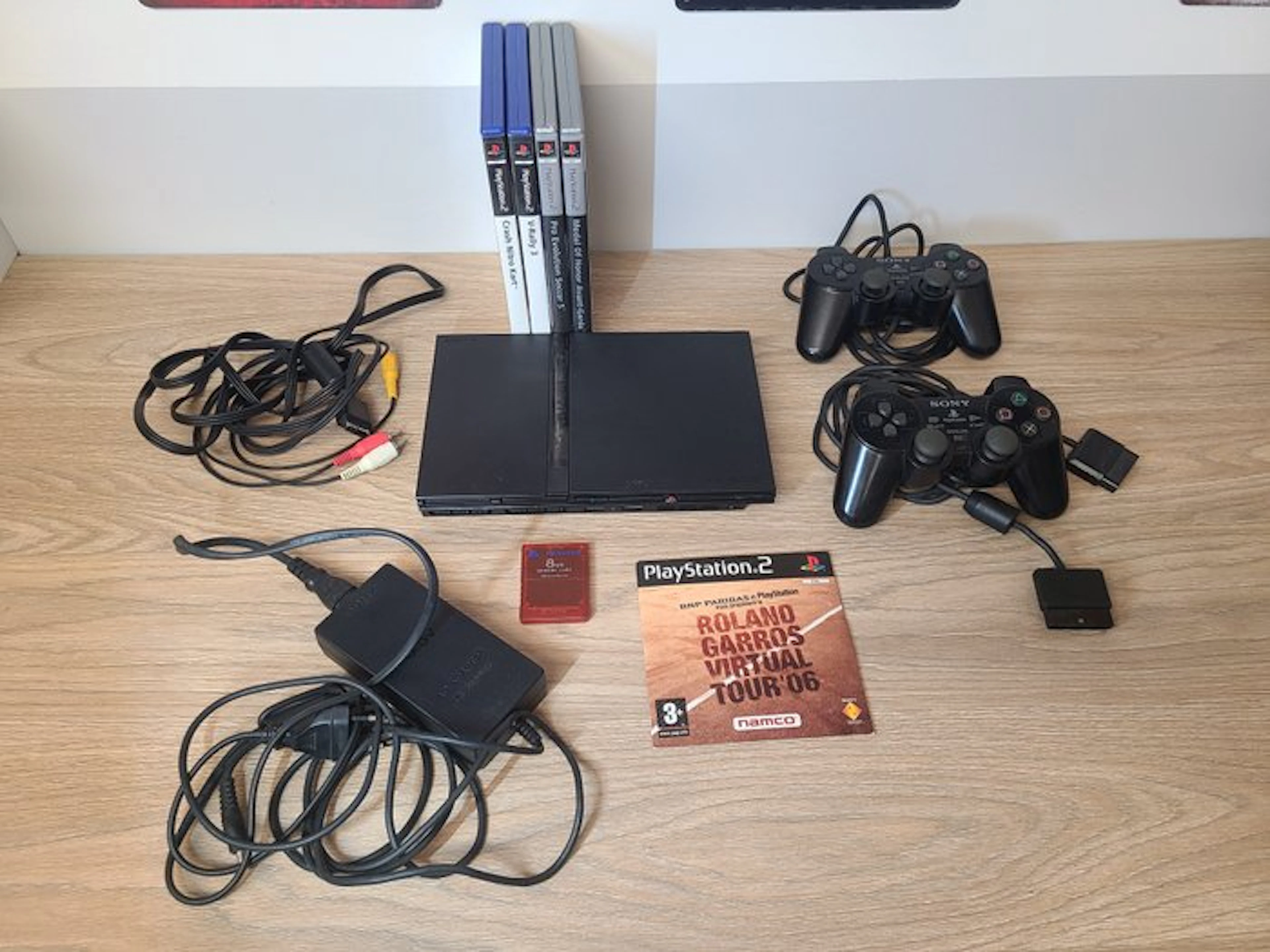 Sony - Playstation 2 (PS2) - Playstation 2 slim - Video...