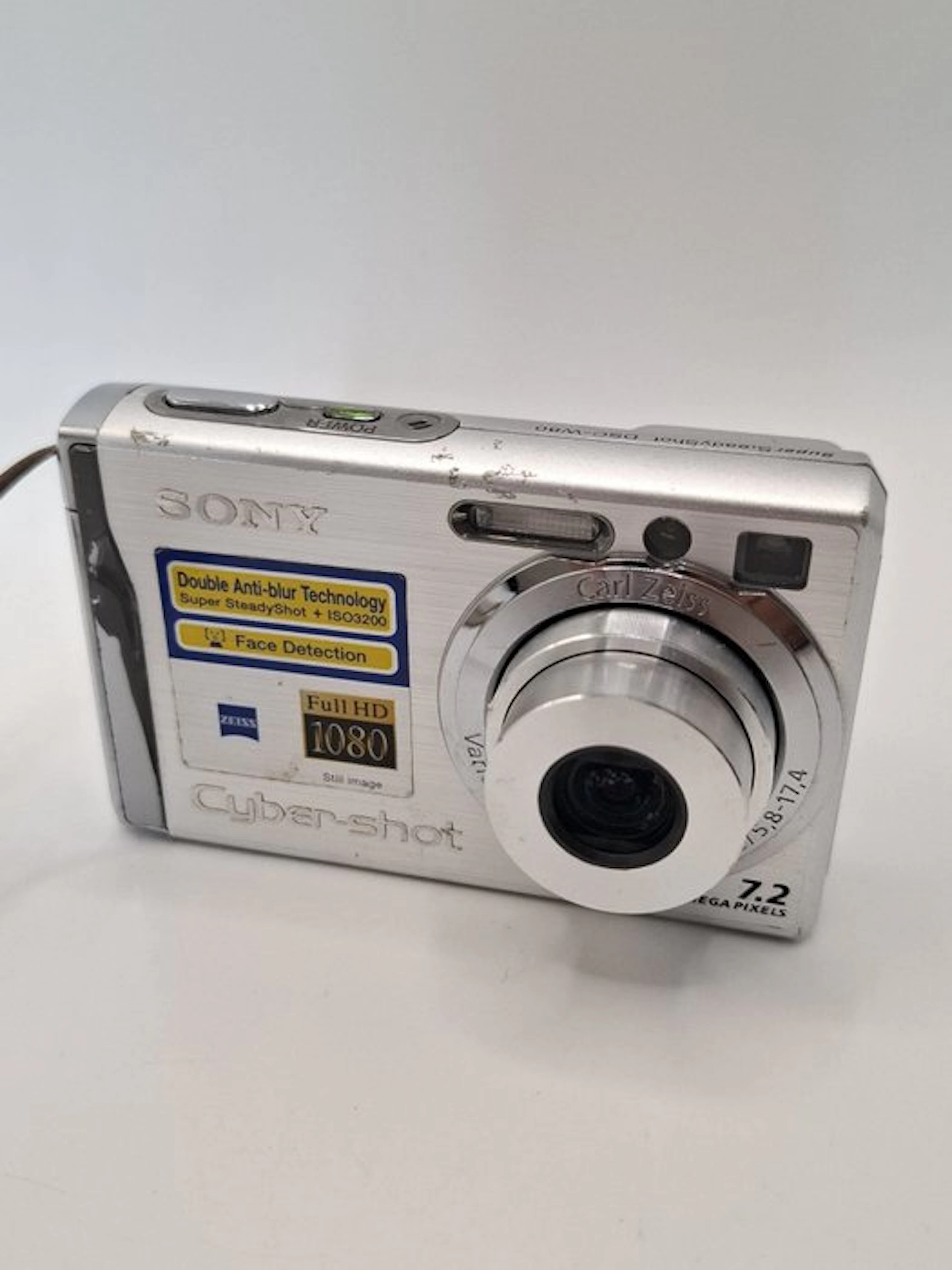 Sony DSC-W80 Digital camera
