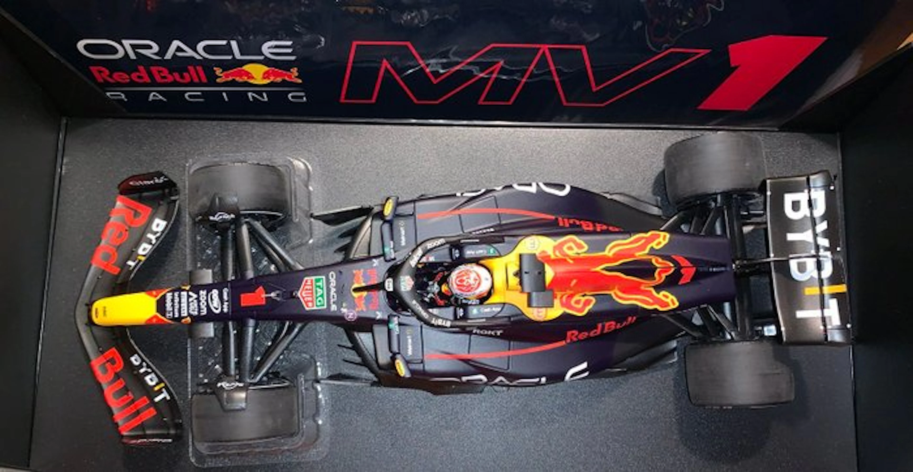 MiniChamps 1:18 - Model car - ORACLE RED BULL RACING RB...