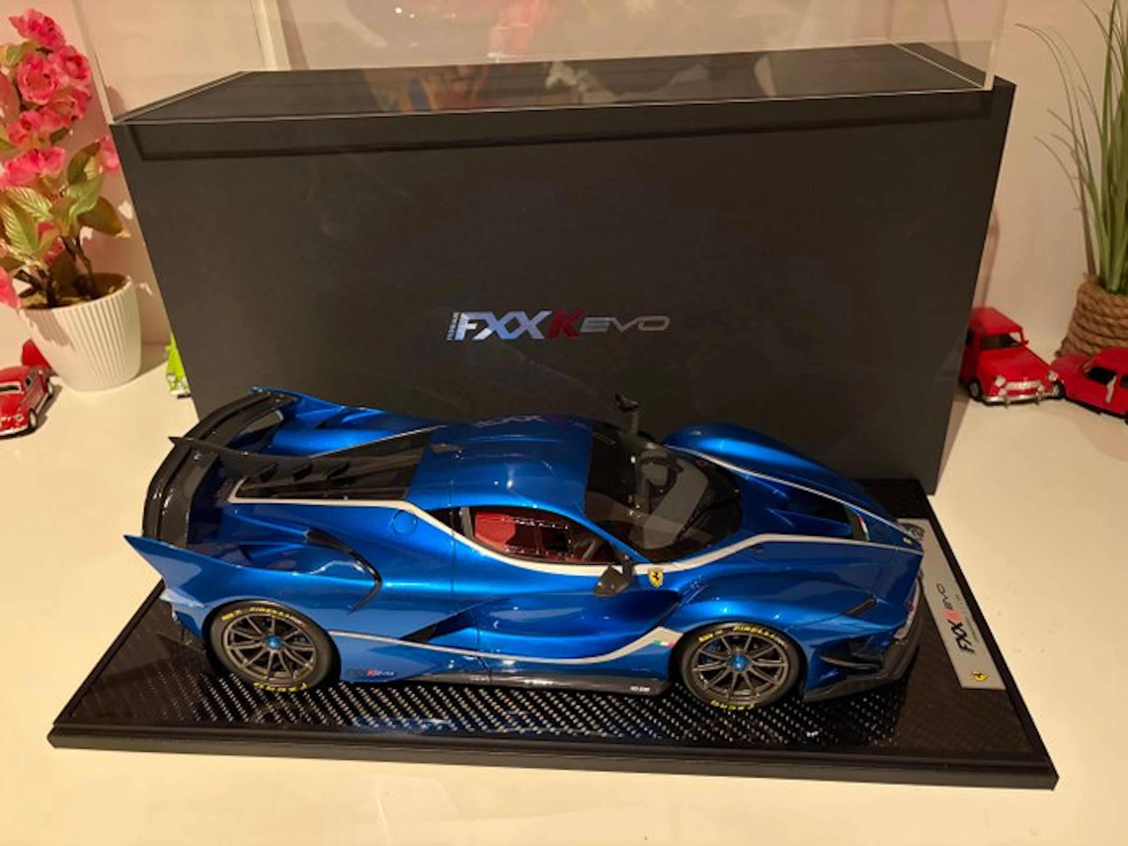 BBR 1:12 - Model car - Ferrari FXX-K Evo - Limited #1/1
