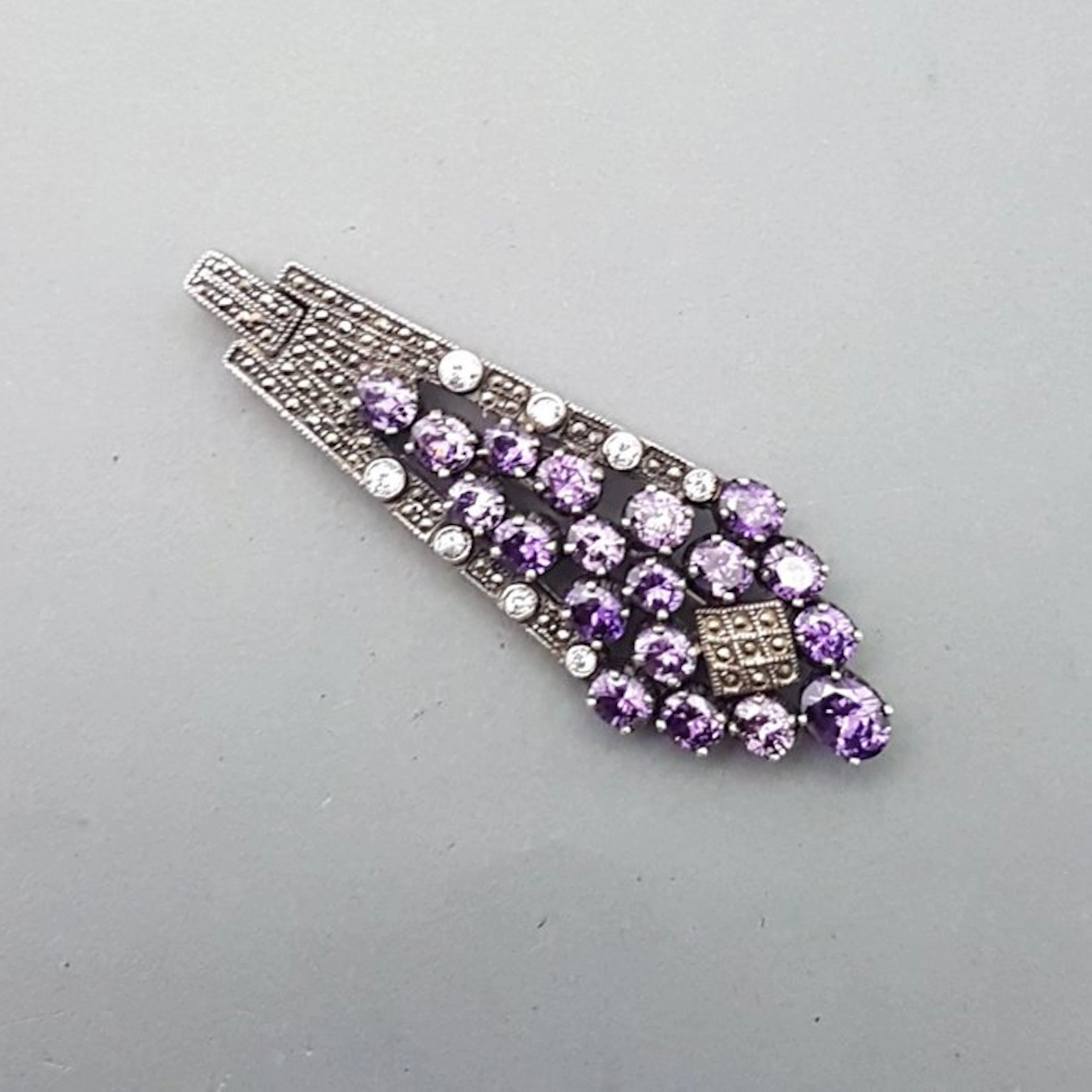 Silver, Great Art Deco - Brooch - + Markasieten.