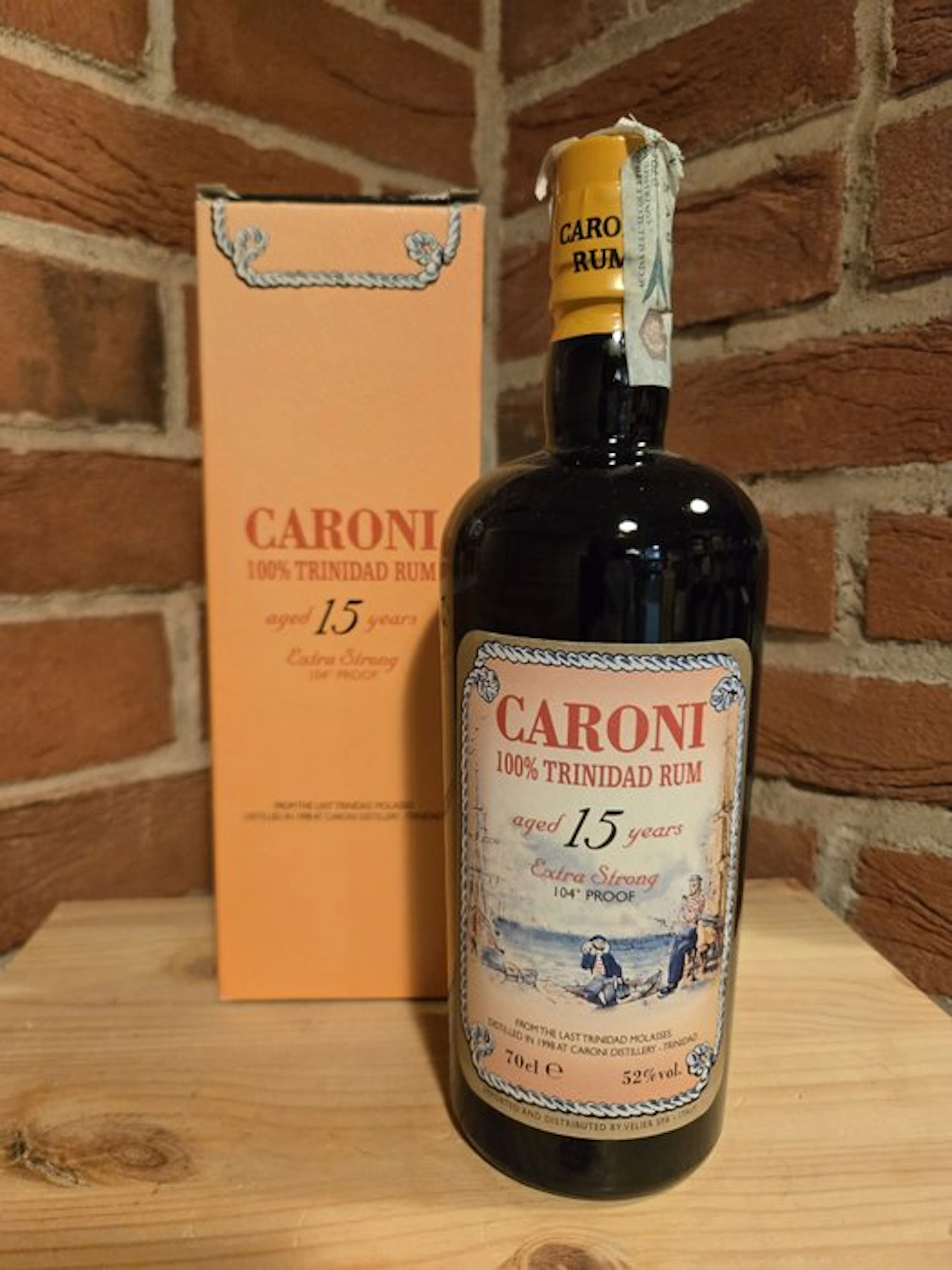 Caroni 1998 15 years old Velier - Extra Strong 104° Proof - b. 2013 - 70cl