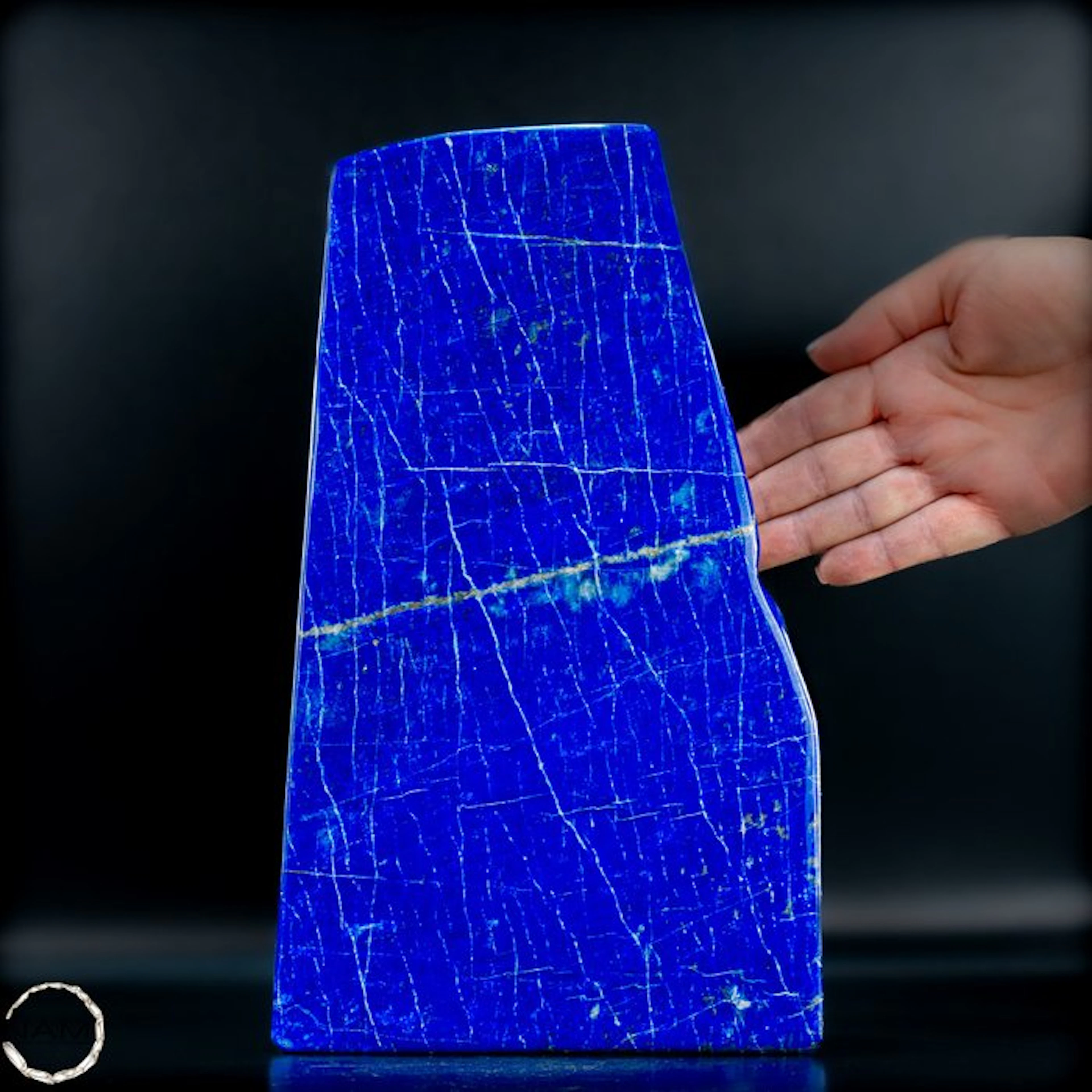 Königsblauer Lapis-Lazuli in Freiform – Ausdruck reiner...