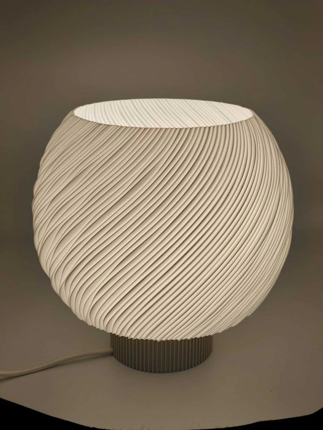 Lumovim - Table lamp - Saturn - Biopolymer