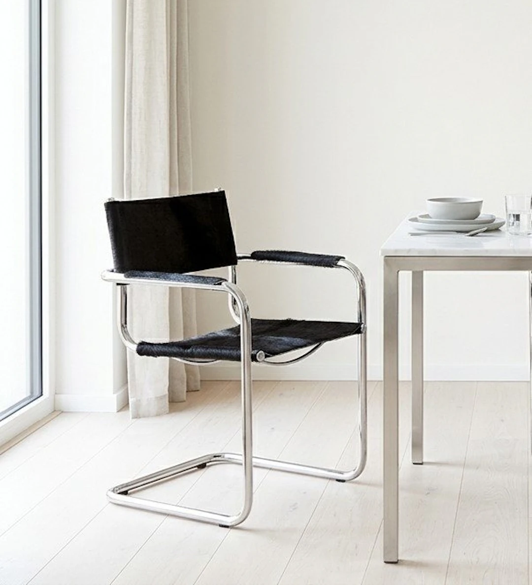 Armchair - Stainless steel, Calfskin - Style Bauhaus