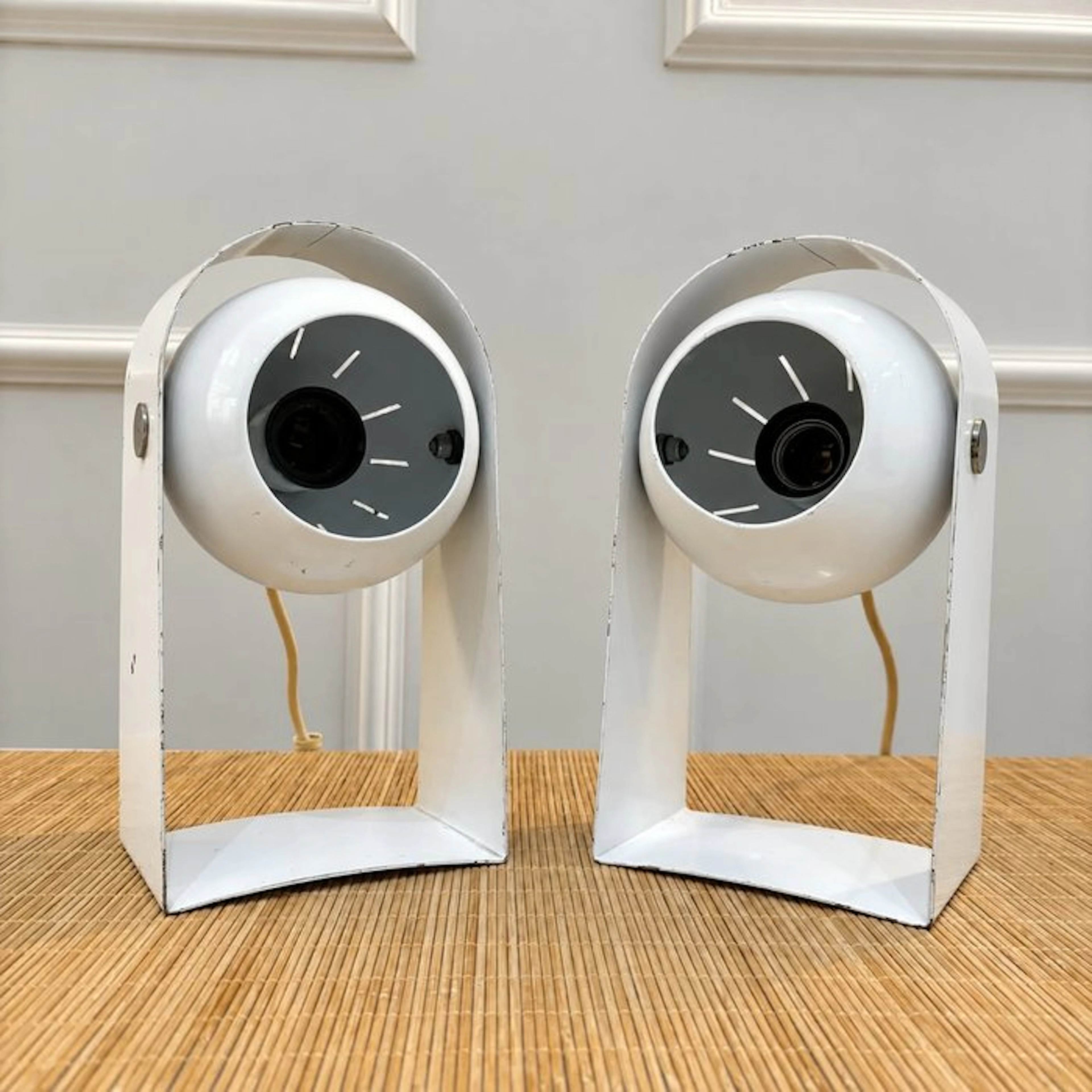 Table lamp (2) - Pair of “Eyeball” - Steel