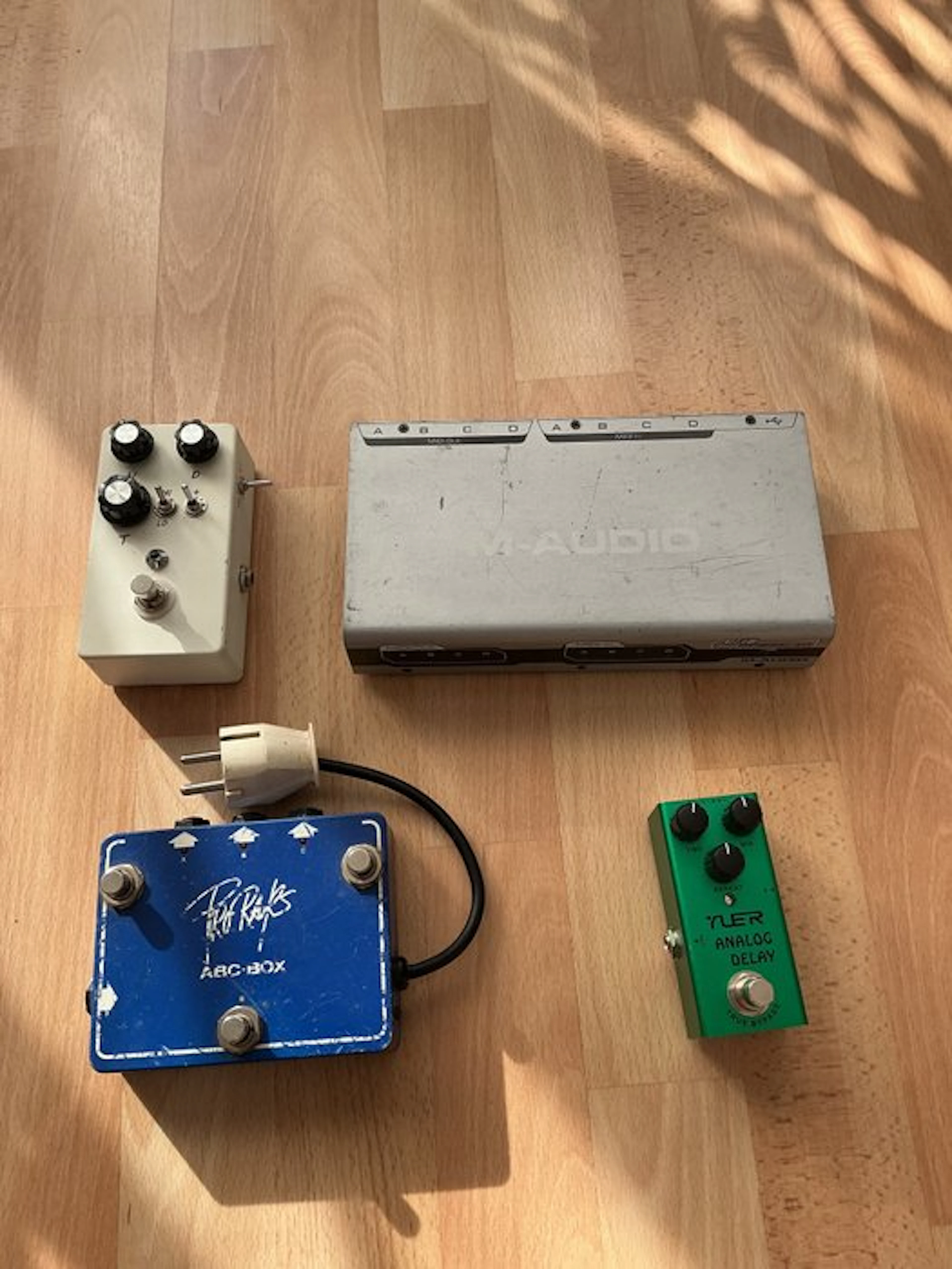 M audio - Multiple models - Effect pedal - China (No reserve price)