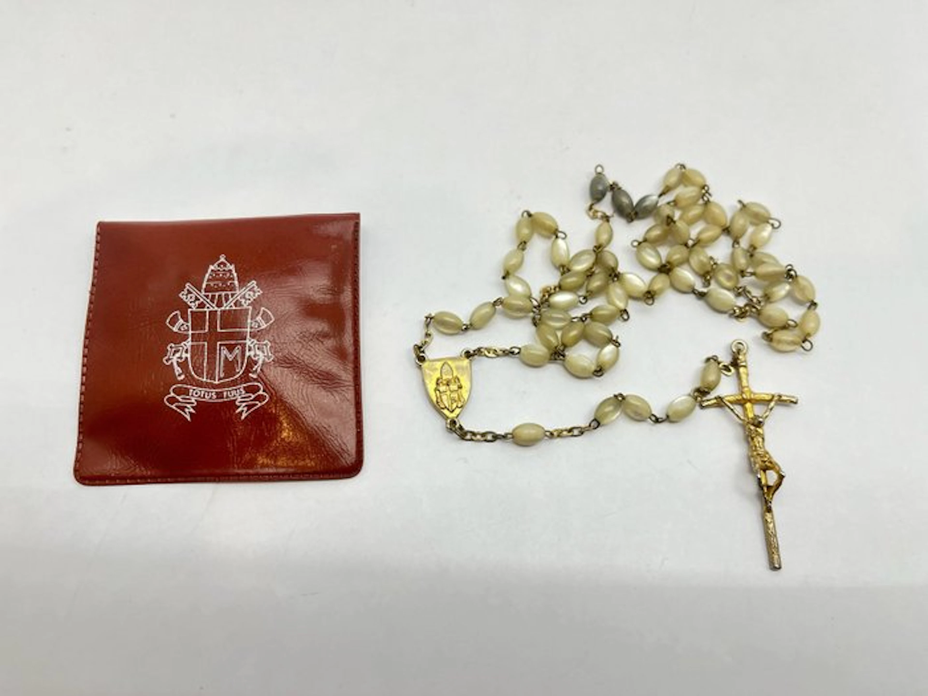 Rosary - Glass - 1970-1980 - St. John Paul II