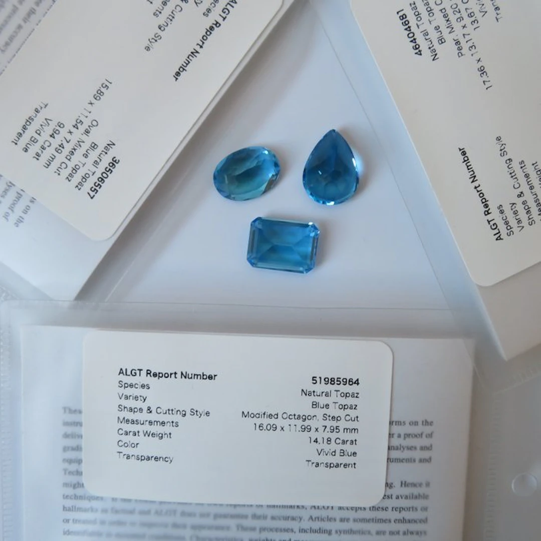 No reserve price - 3 pcs Blue Topaz - 37.79 ct - Antwerp...