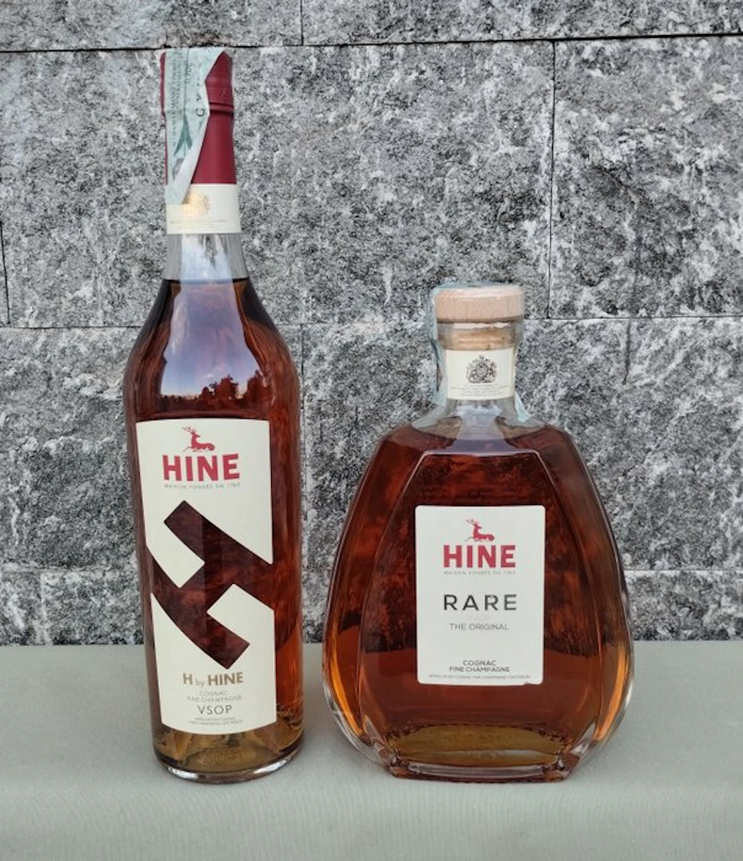 Hine - H by VSOP + Rare VSOP Fine Champagne - b. 2010s - 70cl - 2 bottles