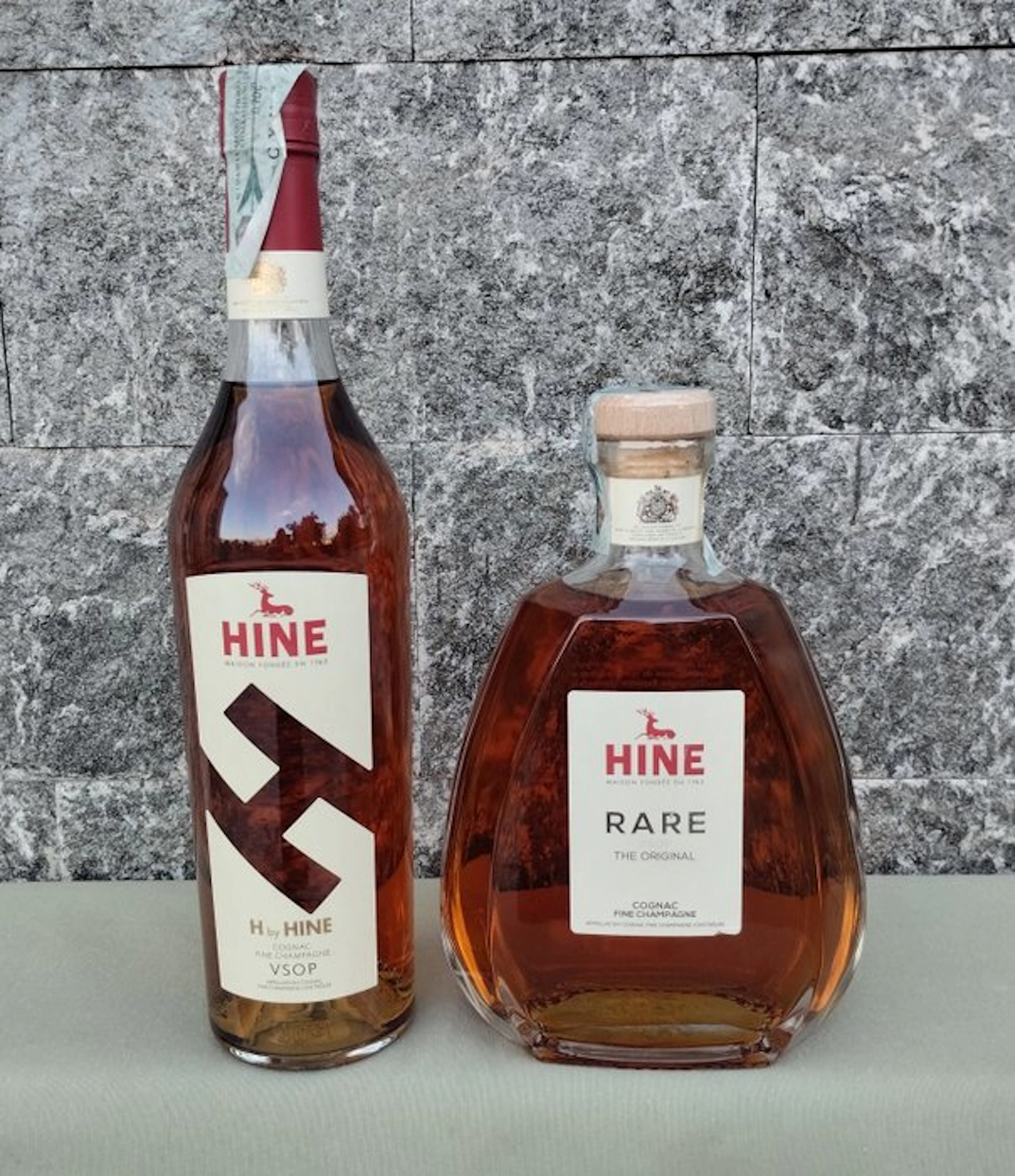 Hine - H by VSOP + Rare VSOP Fine Champagne - b. 2010s - 70cl - 2 bottles