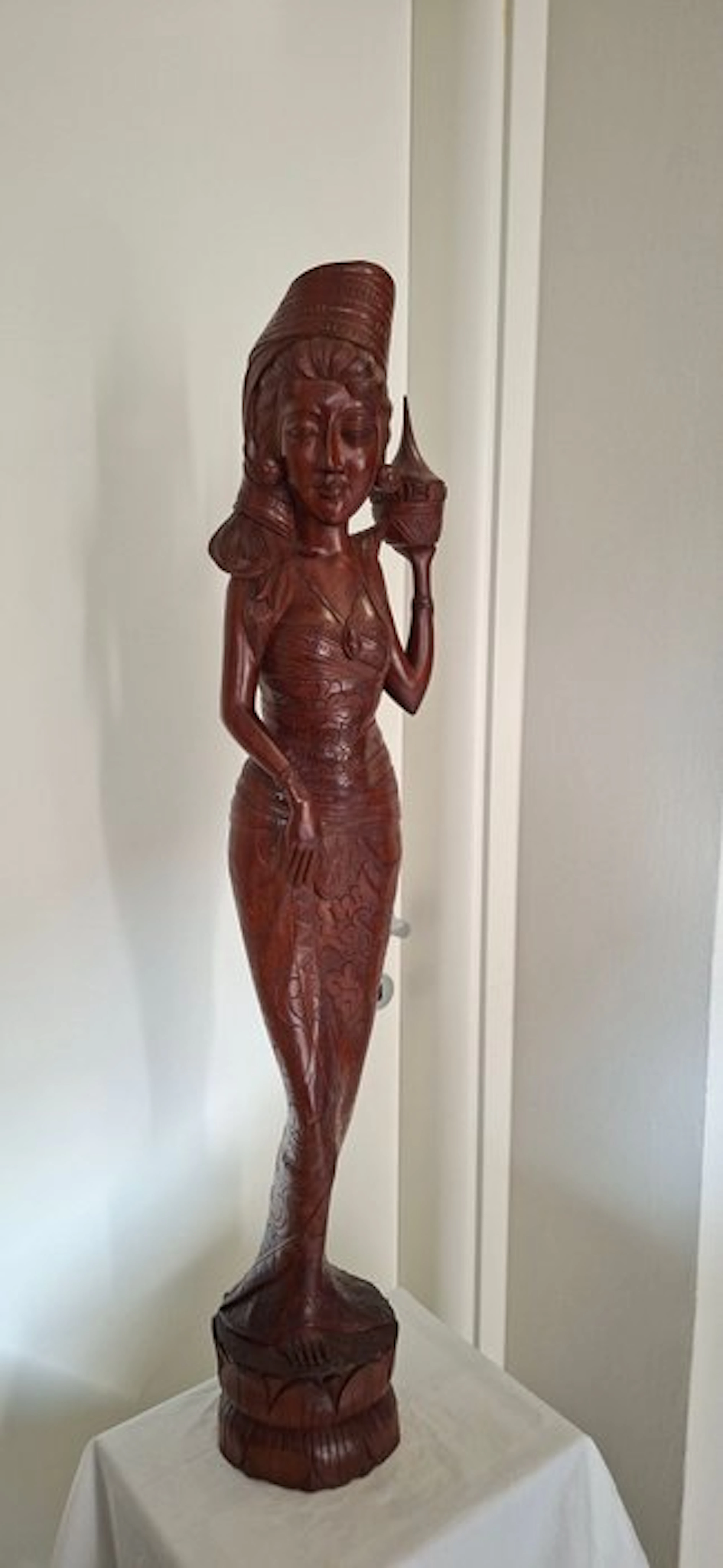 Monumental Balinese female figure – marked PANAKUS BALI –...