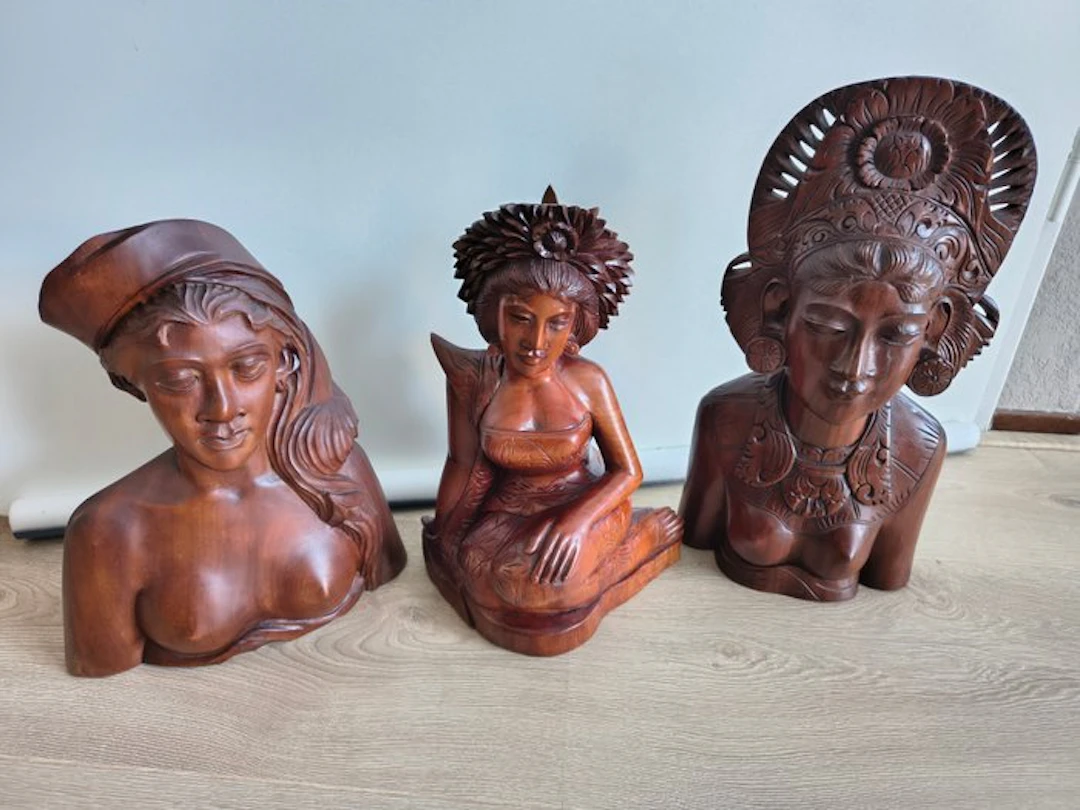 3 Balinese Sculpturen - Bust - Indonesia
