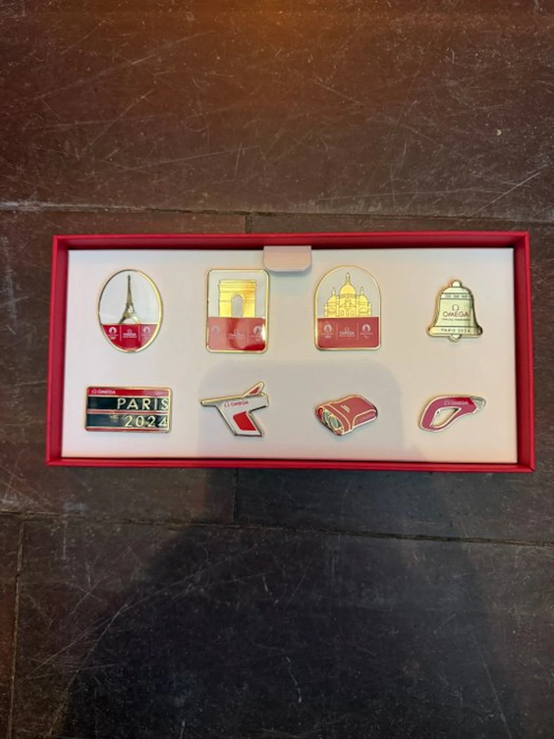 2024 - OMEGA 8-pin box set – Paris 2024 Olympic and Paralympic Games