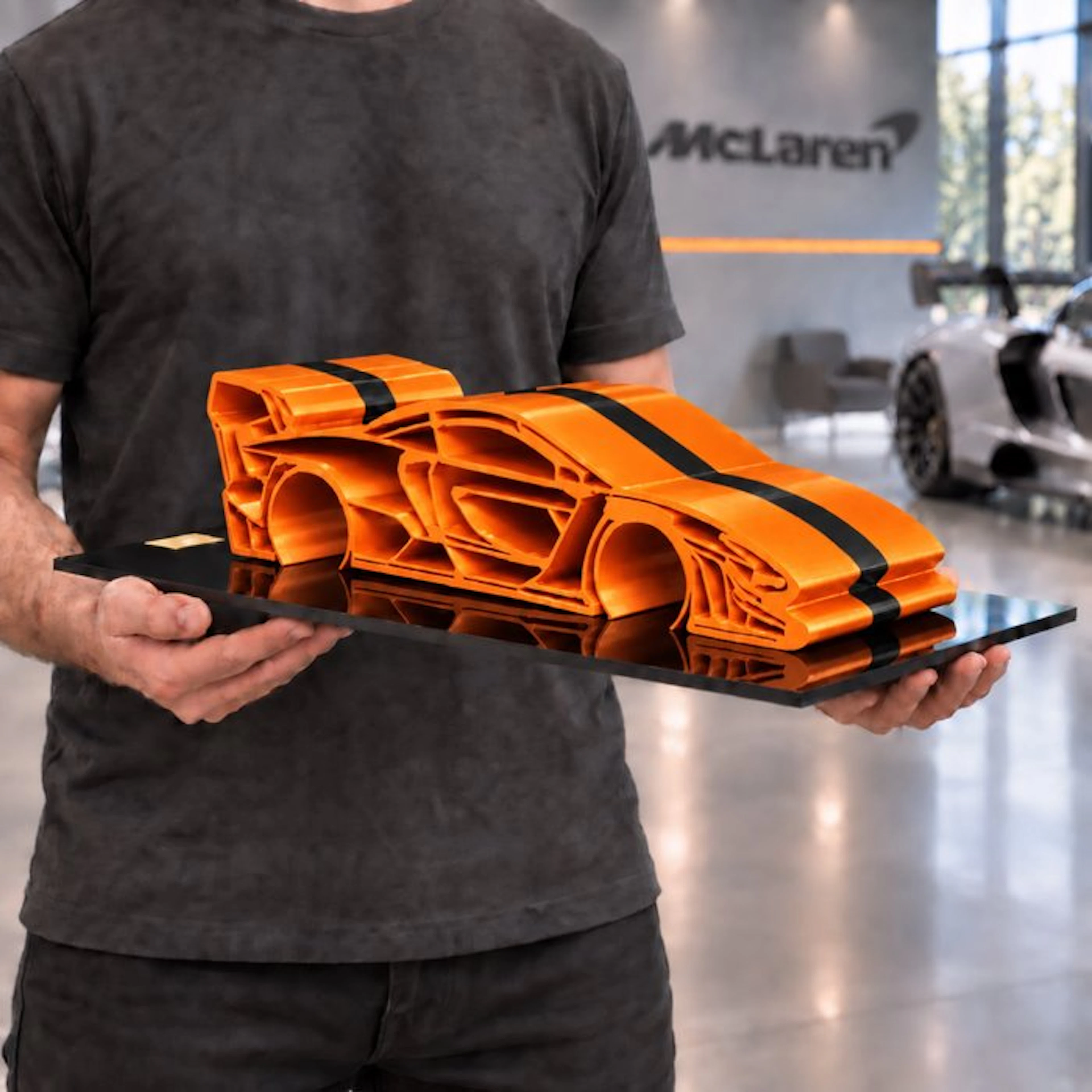 McLaren Senna - 1/12 Scale - XXL Car Sculpture - 01/30...