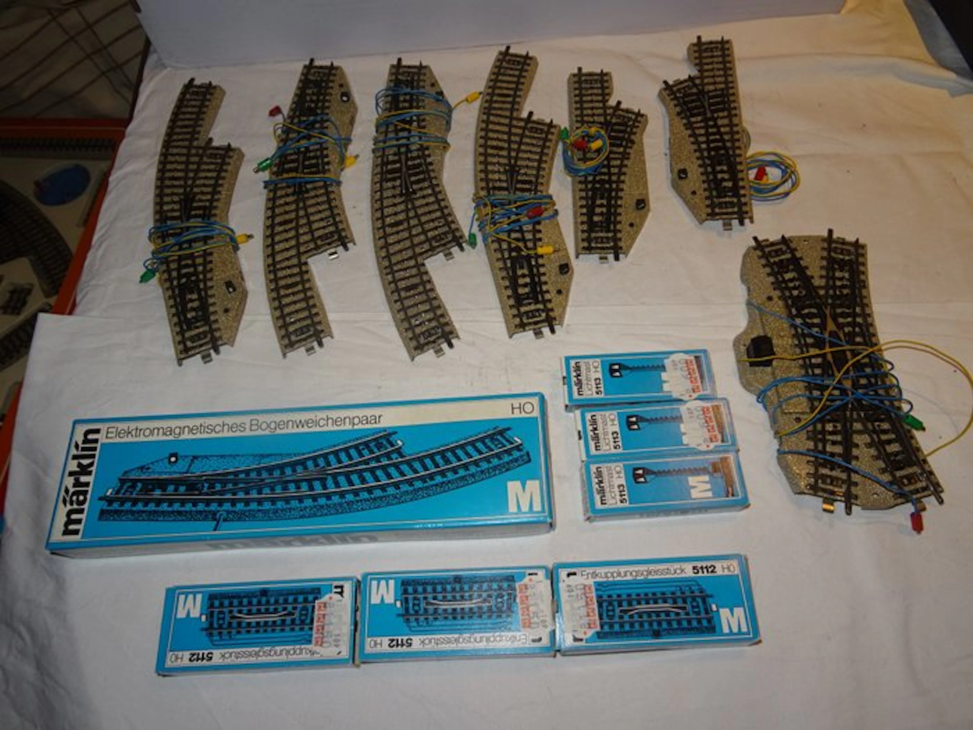 Märklin H0 - Model train tracks (11) - 8 electric...