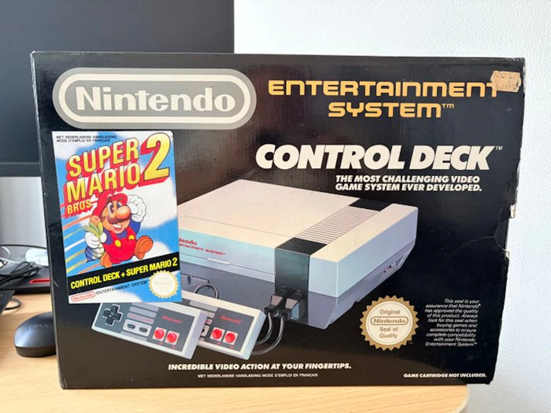 Nintendo - Nes - Nes Mario 2 sticker uitvoering + Super...