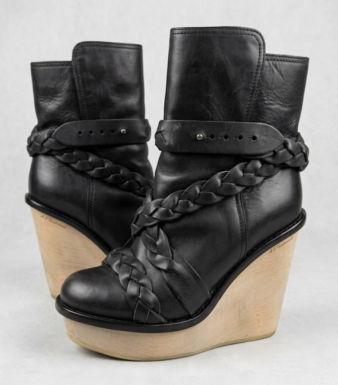 Acne Studios - Ankle boots - Size: EU 37