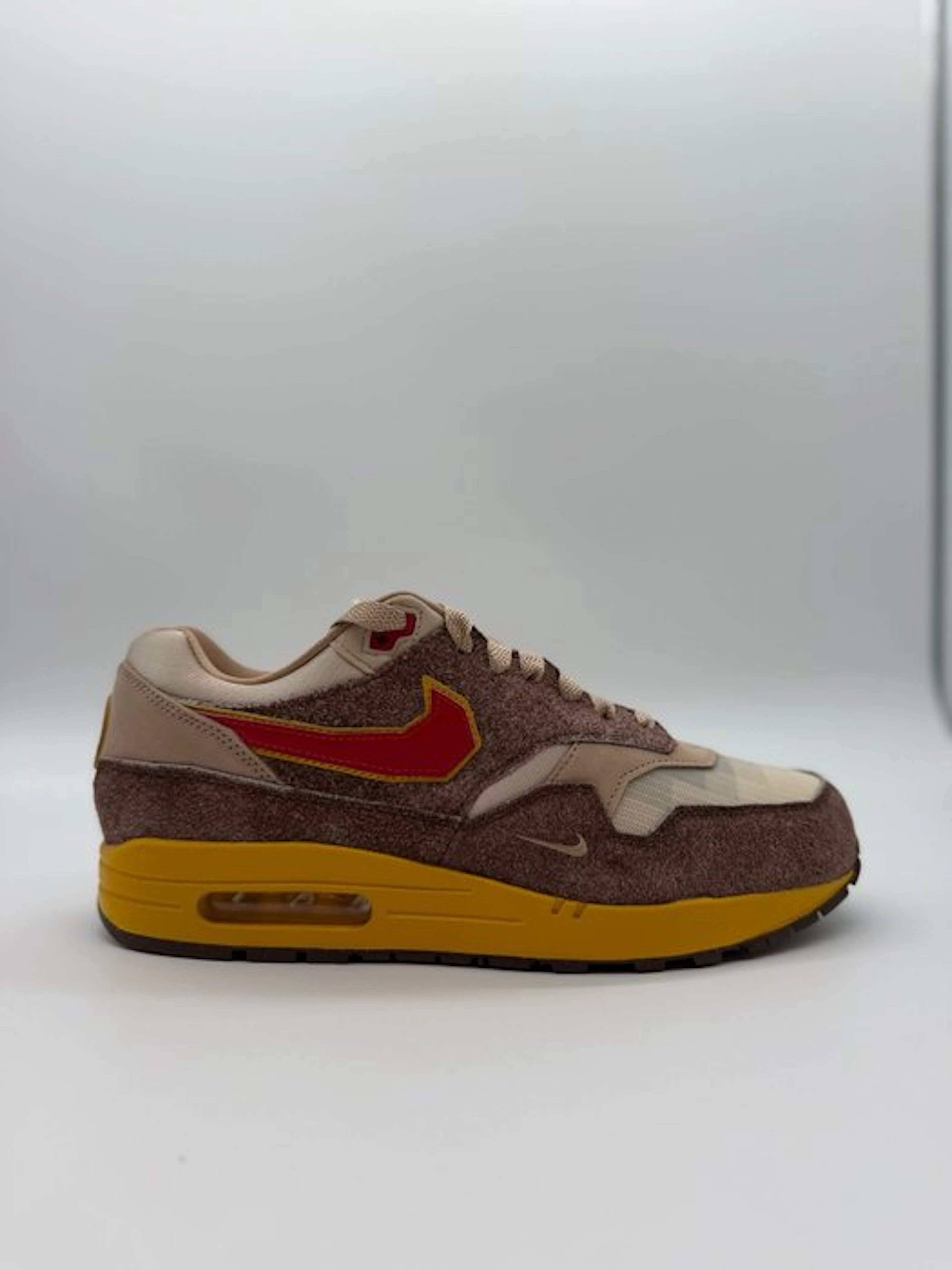 Nike - Nike Air Max 1 .SWOOSH Poly Big Head Donkey Kong - Sneakers
