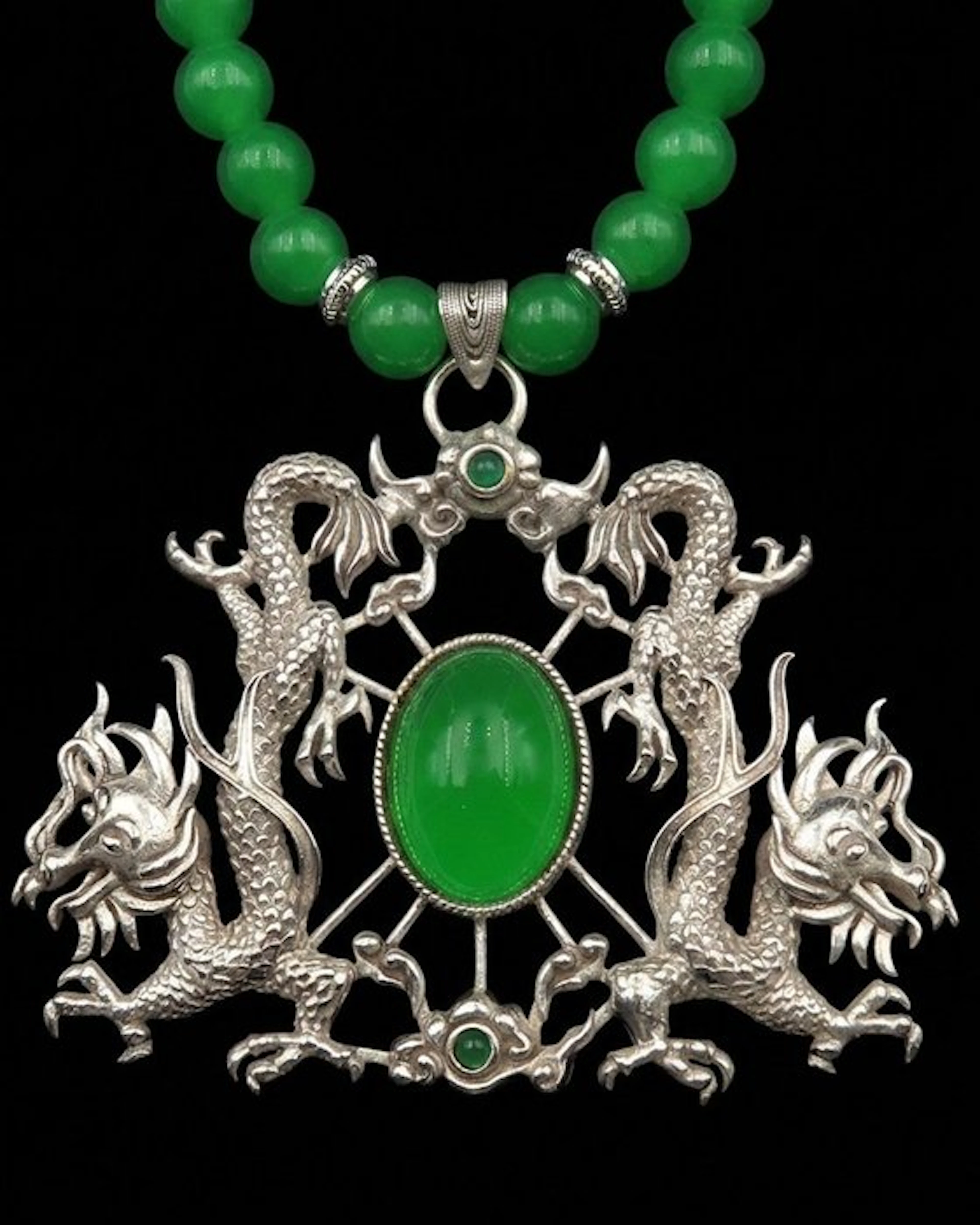 Imperial Dragons Necklace – Emerald – Royal Guard and...