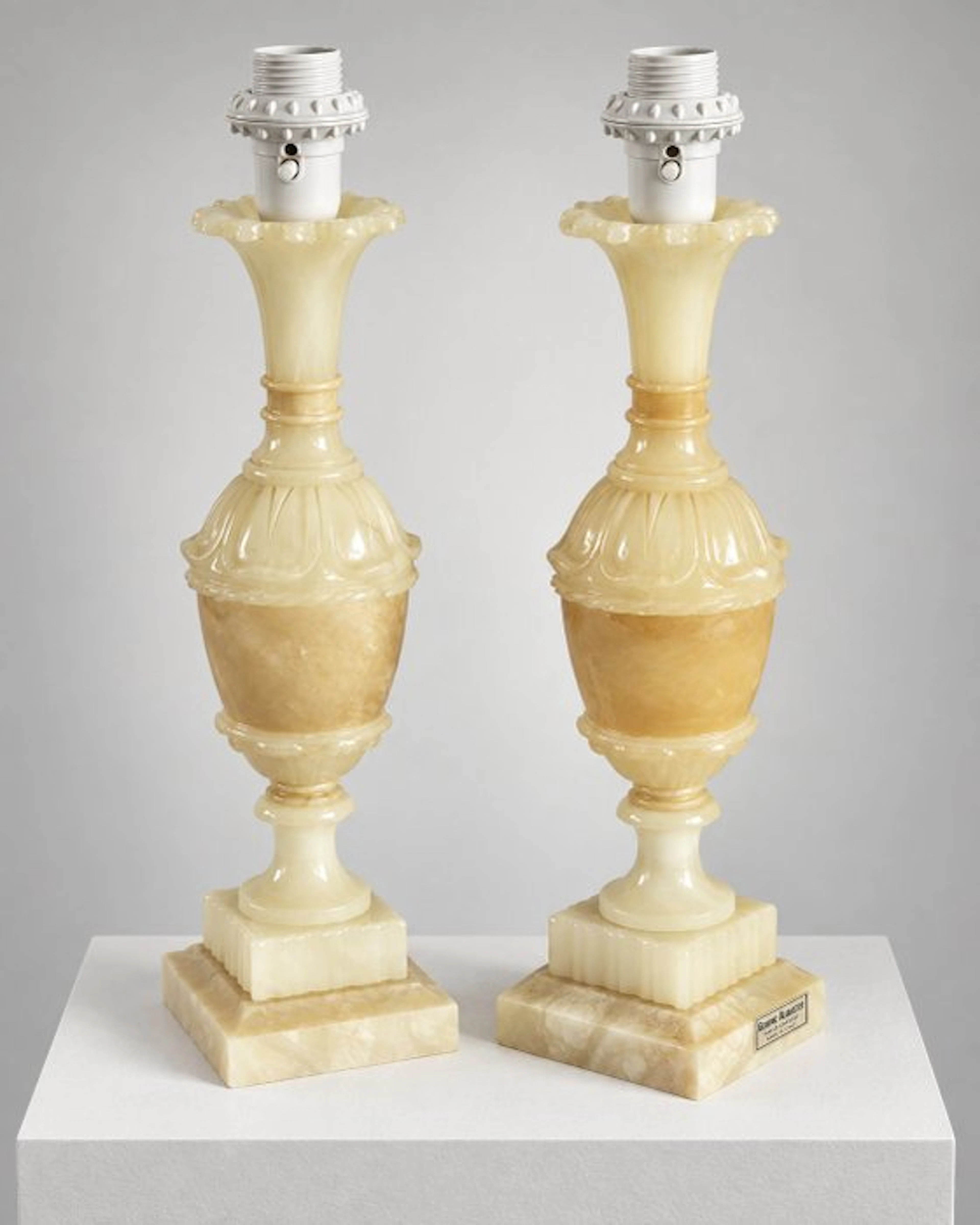 Lamp - alabaster - Two Italian lamp bases