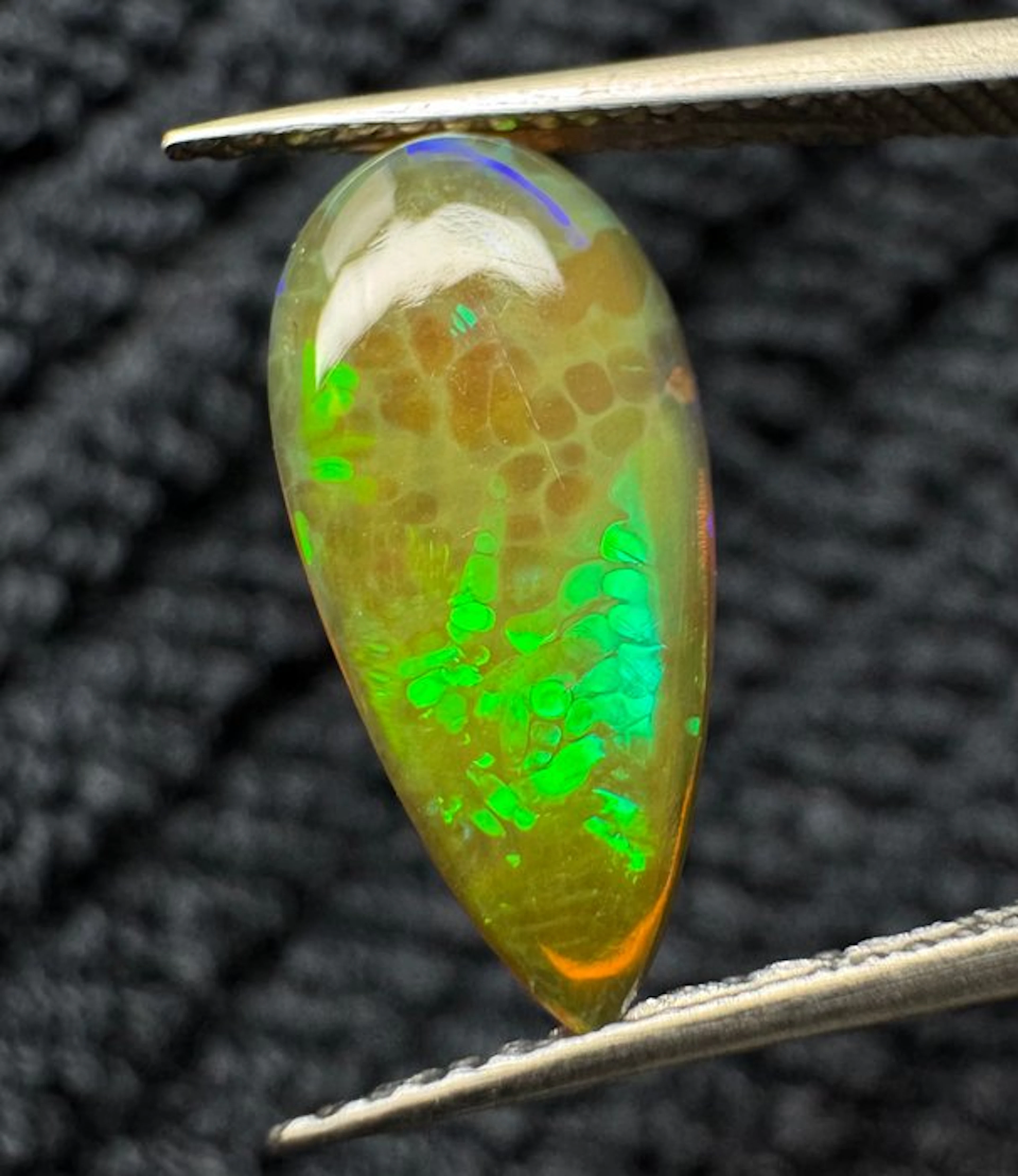 Opal Cabochon- 0.35 g