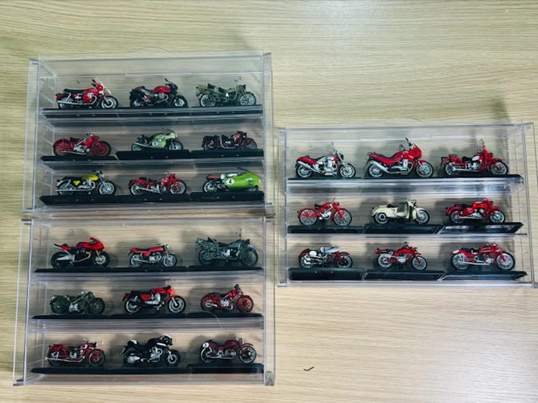 1:24 - Model motorcycle (27) - Moto Guzzi Exclusive Collection