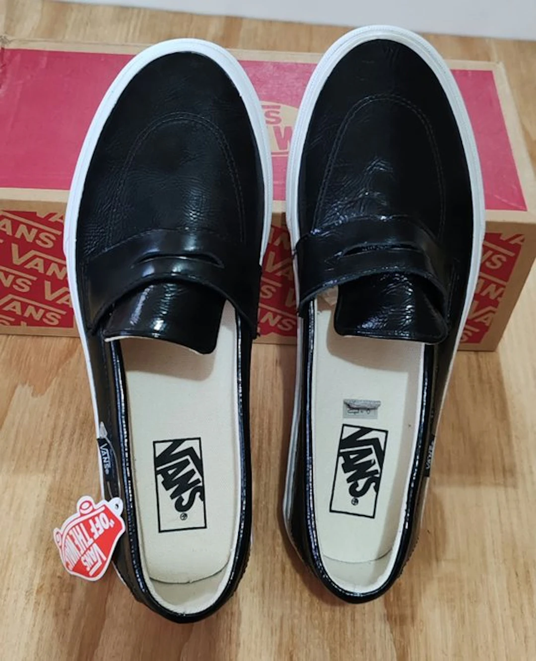 Vans - Low-top trainers - Size: EU 42.5 - New with tags