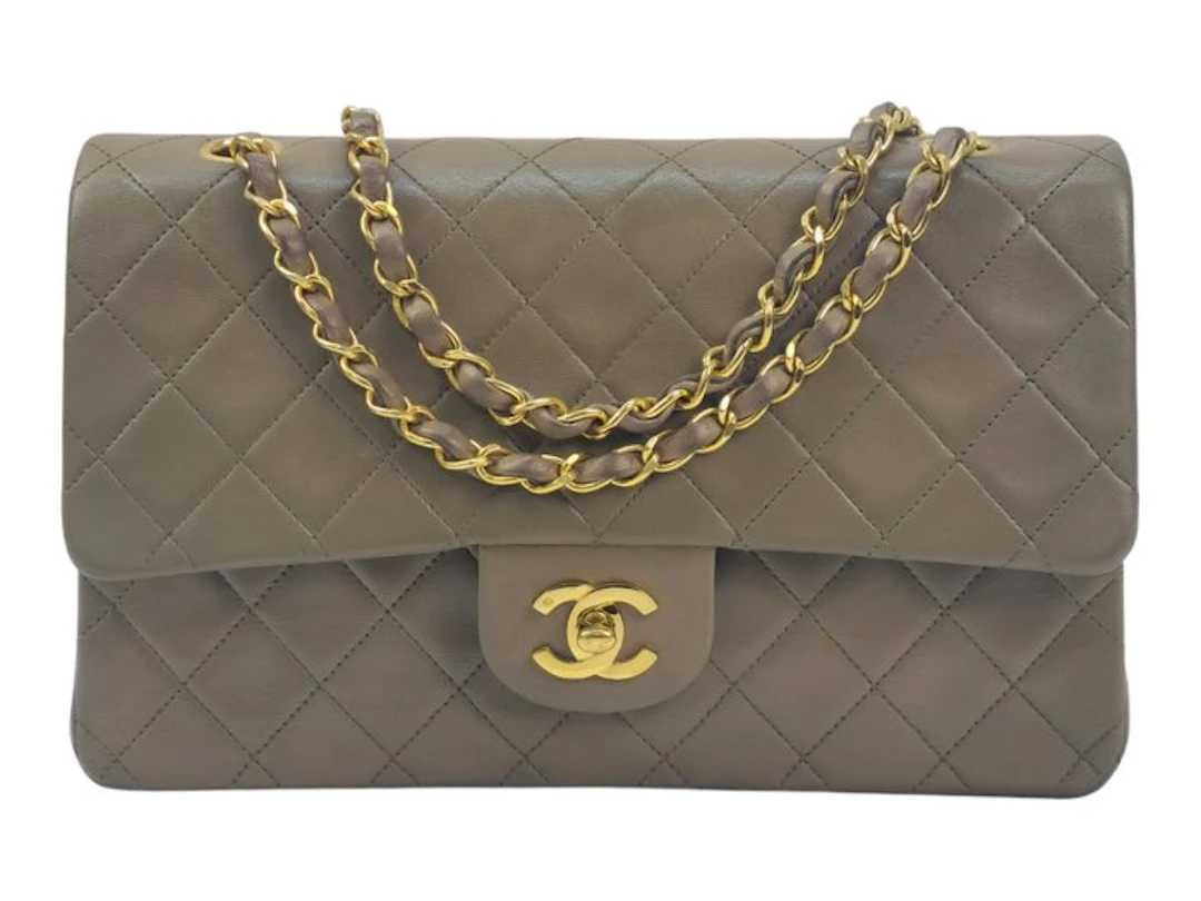 Chanel - Timeless Classic Double Flap Medium - Bag